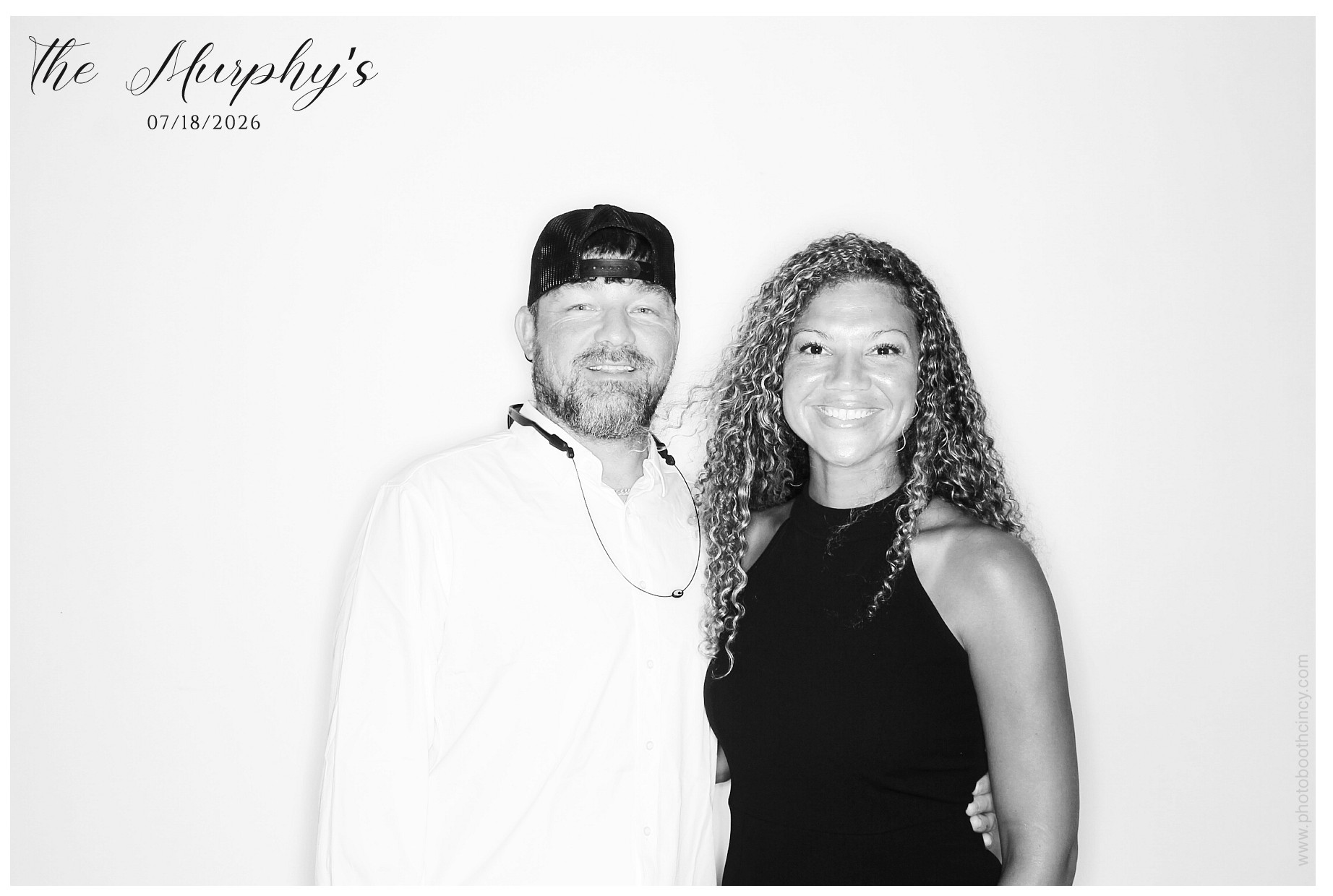 The Murphy's | View more photos from the event at gallery.photoboothcincy.com/u/PhotoBoothCincy/The-Murphys