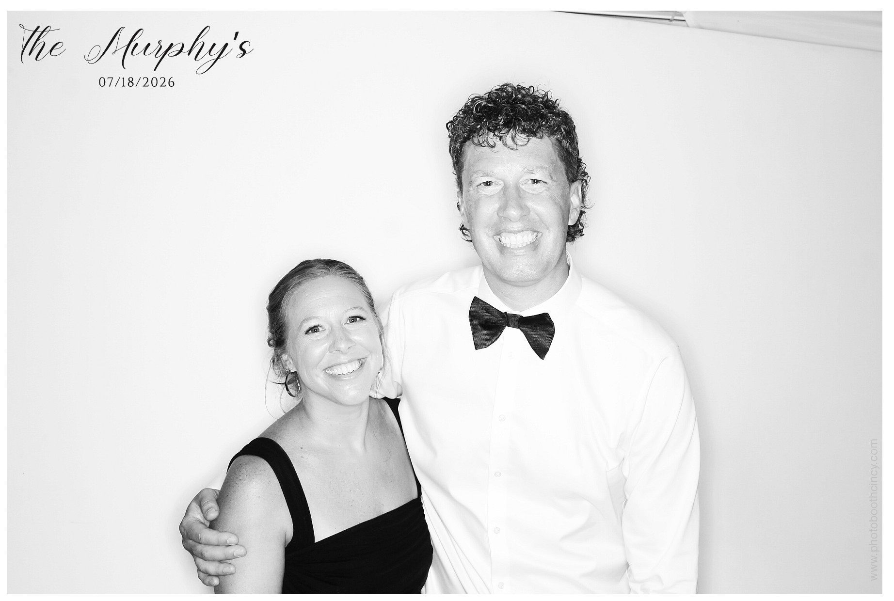 The Murphy's | View more photos from the event at gallery.photoboothcincy.com/u/PhotoBoothCincy/The-Murphys