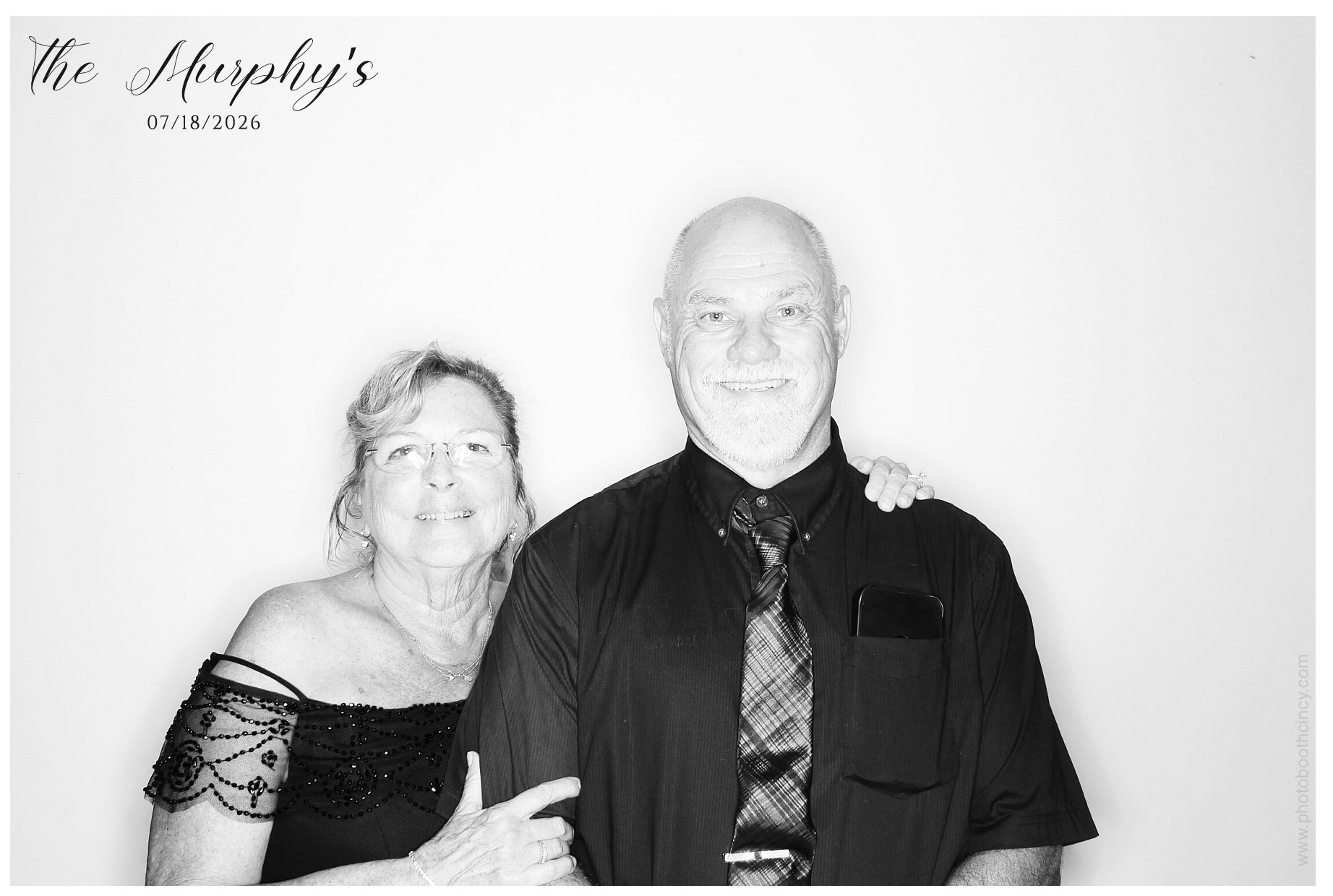 The Murphy's | View more photos from the event at gallery.photoboothcincy.com/u/PhotoBoothCincy/The-Murphys