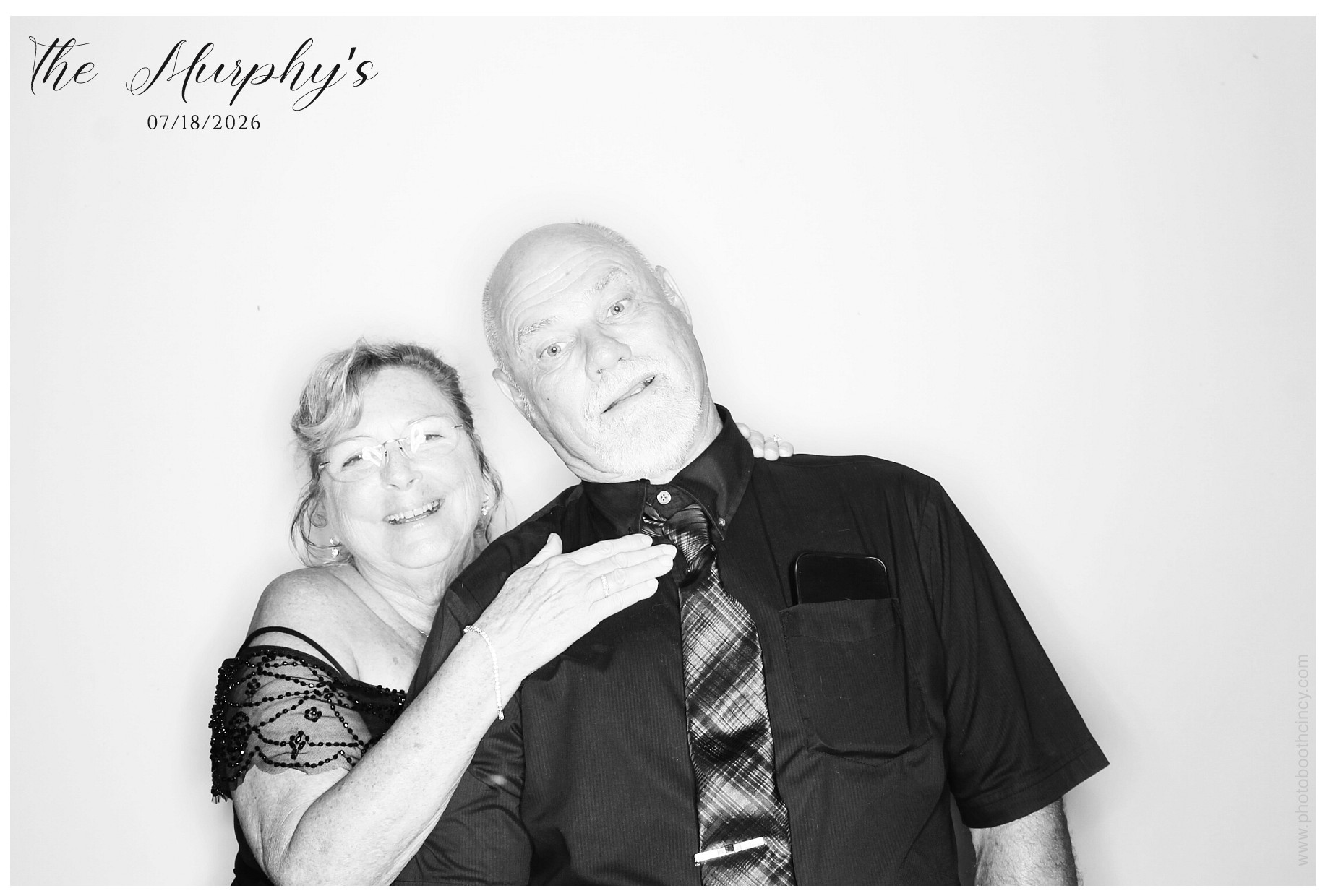 The Murphy's | View more photos from the event at gallery.photoboothcincy.com/u/PhotoBoothCincy/The-Murphys