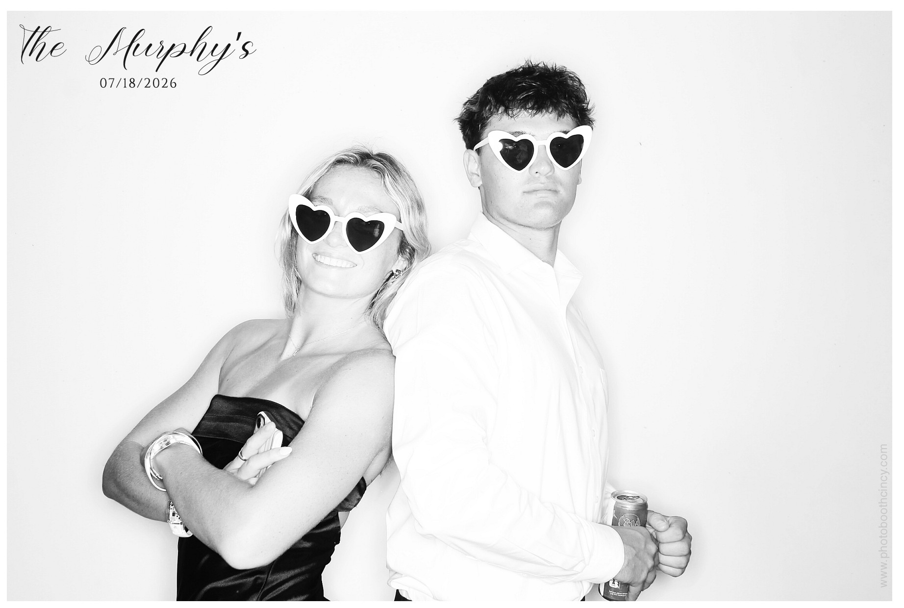 The Murphy's | View more photos from the event at gallery.photoboothcincy.com/u/PhotoBoothCincy/The-Murphys