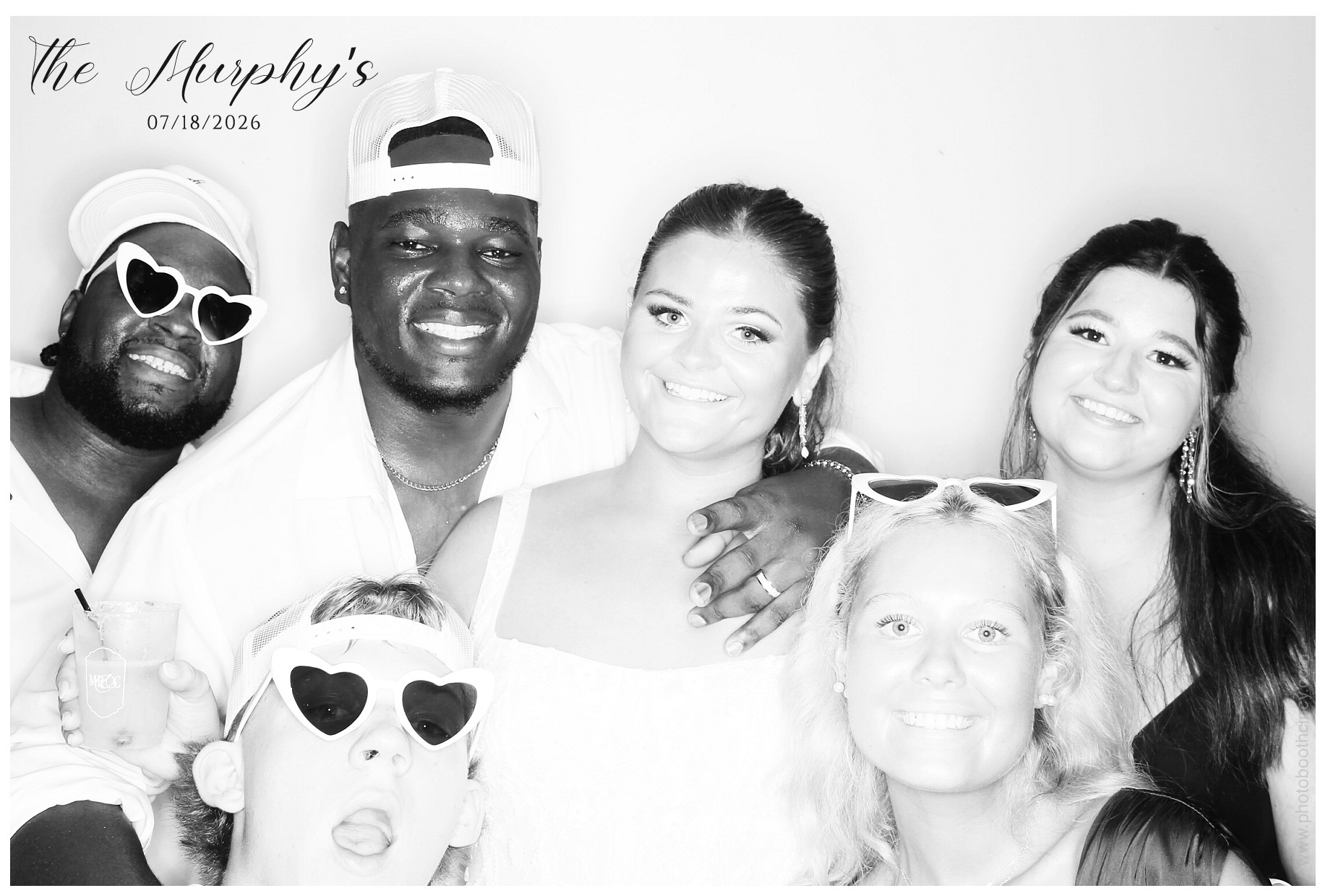 The Murphy's | View more photos from the event at gallery.photoboothcincy.com/u/PhotoBoothCincy/The-Murphys