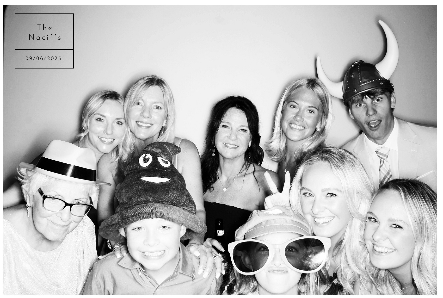 The Naciffs | View more photos from the event at gallery.photoboothcincy.com/u/PhotoBoothCincy/The-Naciffs