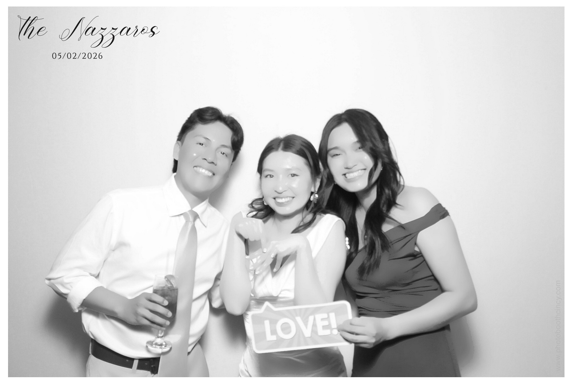 The Nazzaros | View more photos from the event at gallery.photoboothcincy.com/u/PhotoBoothCincy/The-Nazzaros