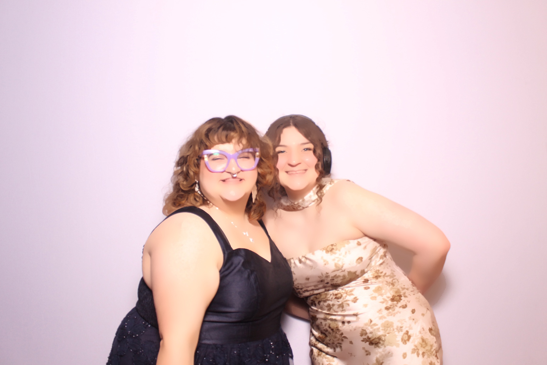 The Nazzaros | View more photos from the event at gallery.photoboothcincy.com/u/PhotoBoothCincy/The-Nazzaros
