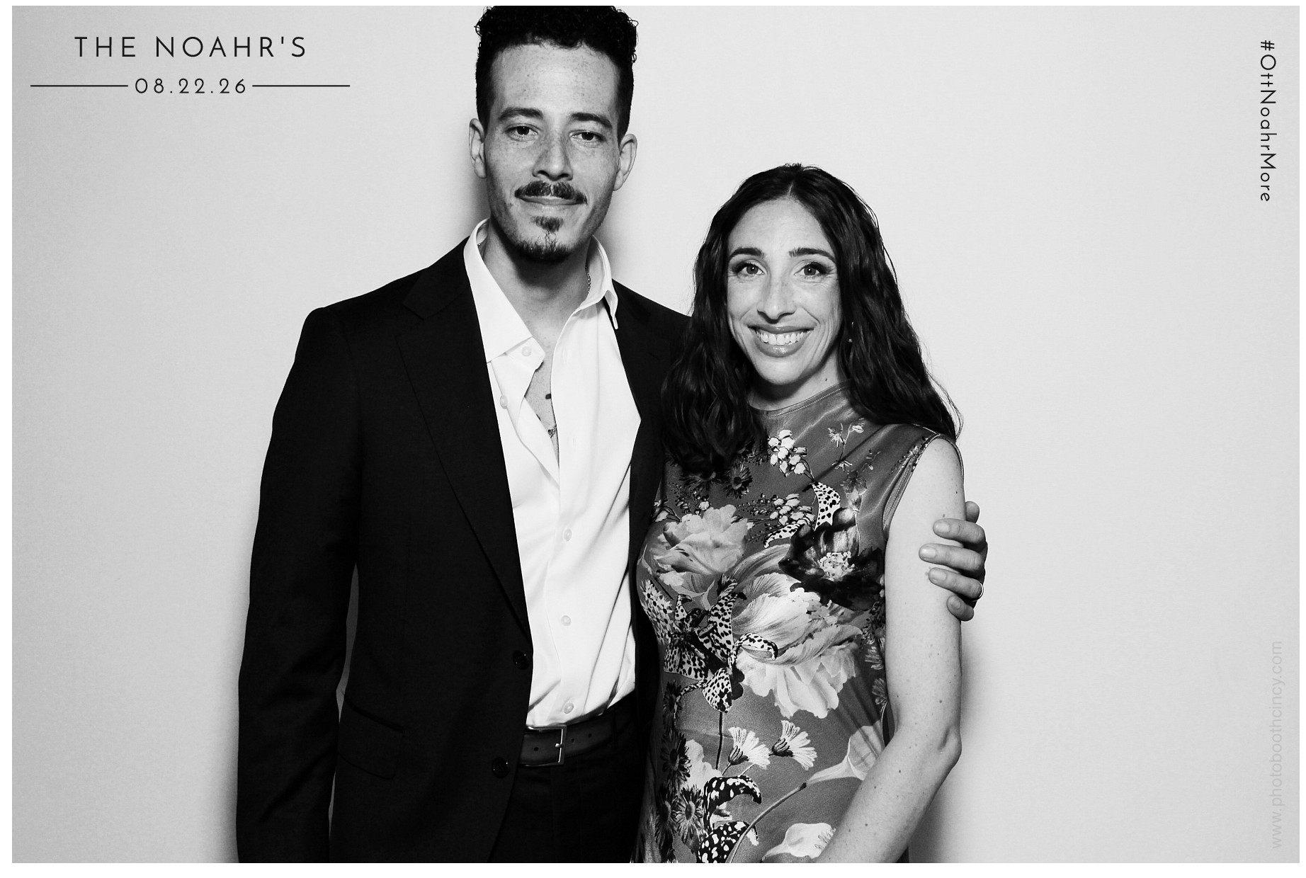 The Noahr's | View more photos from the event at gallery.photoboothcincy.com/u/PhotoBoothCincy/The-Noahrs