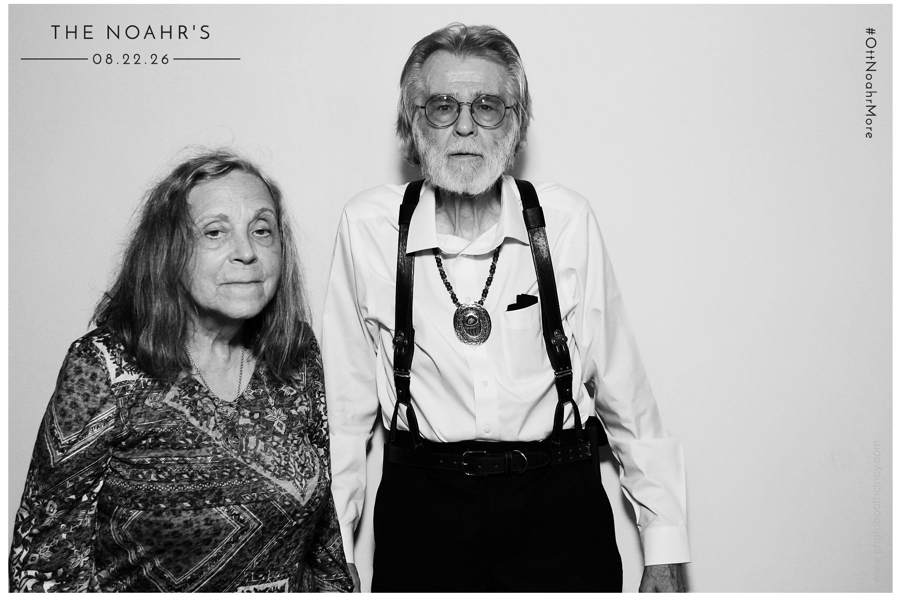 The Noahr's | View more photos from the event at gallery.photoboothcincy.com/u/PhotoBoothCincy/The-Noahrs