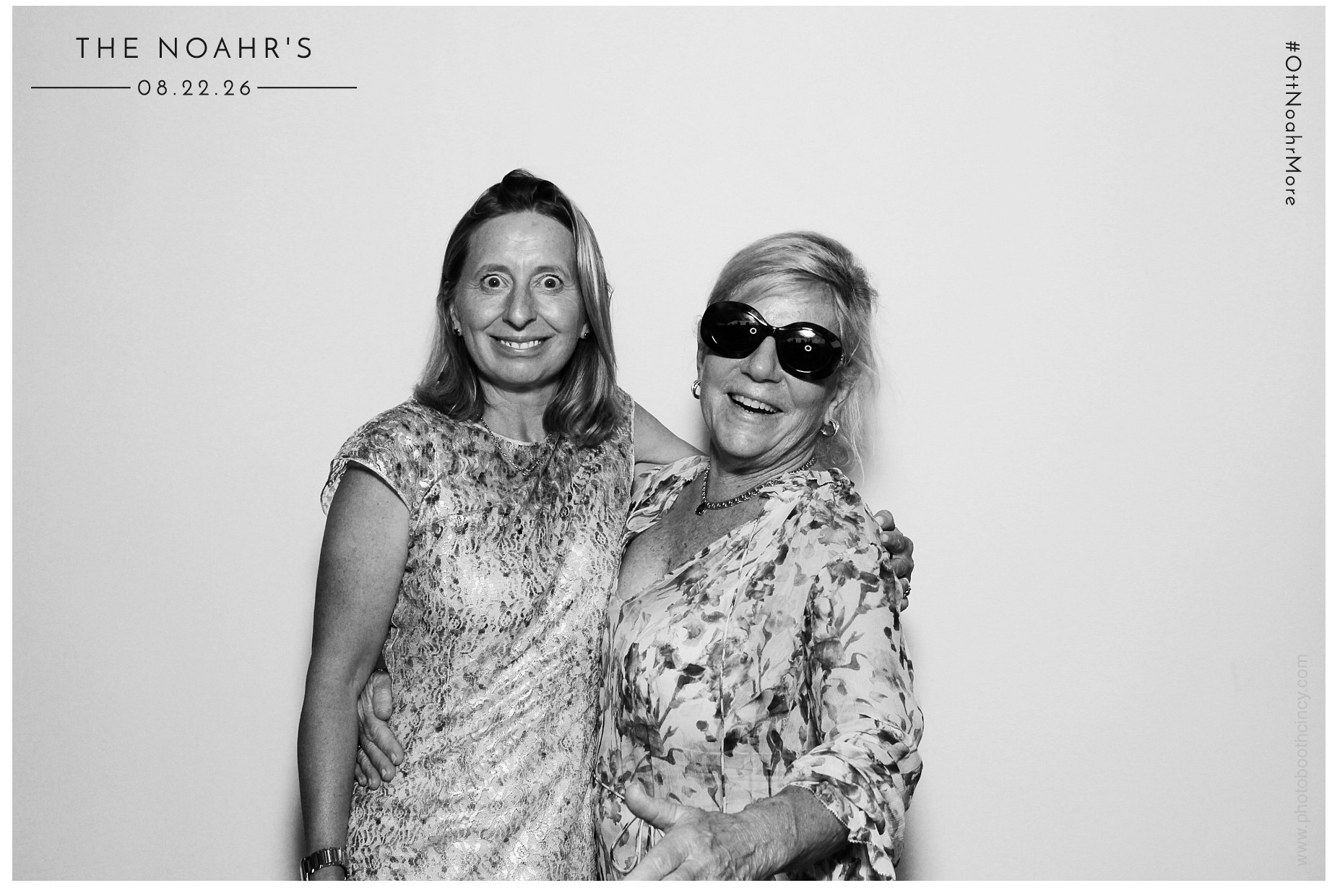 The Noahr's | View more photos from the event at gallery.photoboothcincy.com/u/PhotoBoothCincy/The-Noahrs