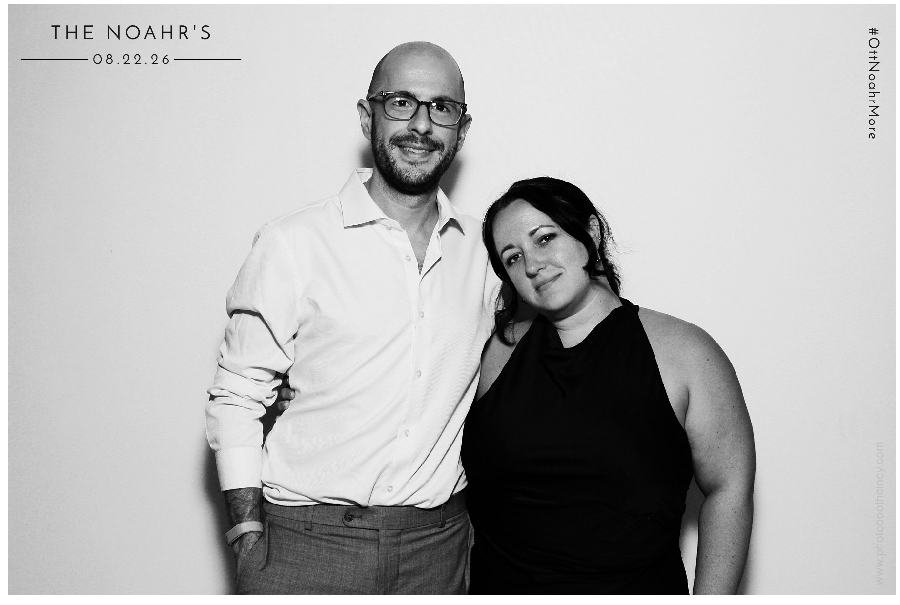 The Noahr's | View more photos from the event at gallery.photoboothcincy.com/u/PhotoBoothCincy/The-Noahrs