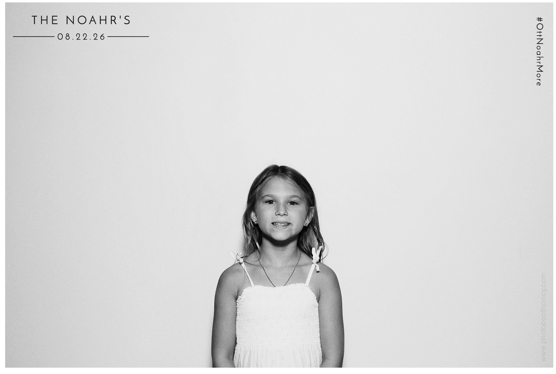 The Noahr's | View more photos from the event at gallery.photoboothcincy.com/u/PhotoBoothCincy/The-Noahrs