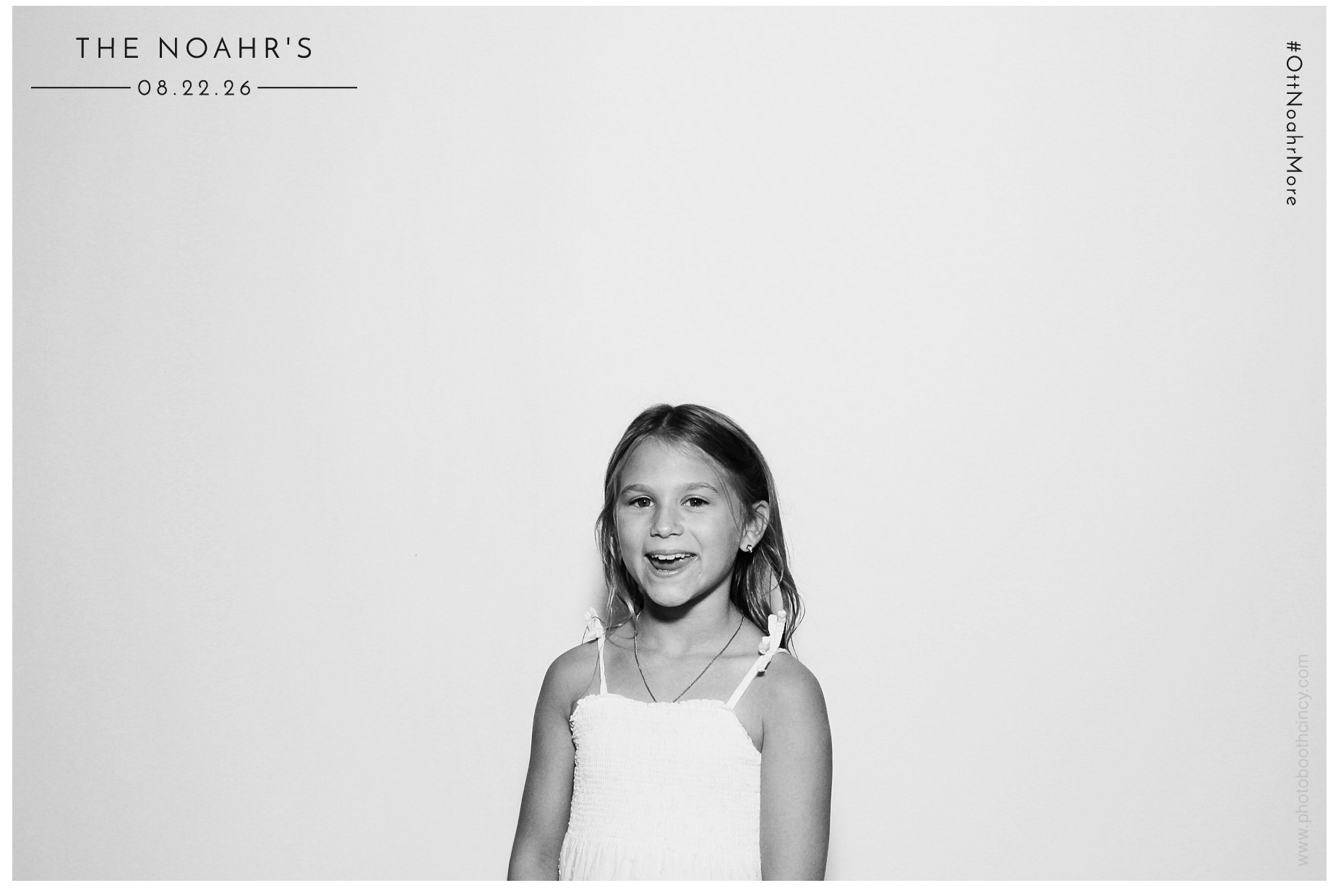 The Noahr's | View more photos from the event at gallery.photoboothcincy.com/u/PhotoBoothCincy/The-Noahrs