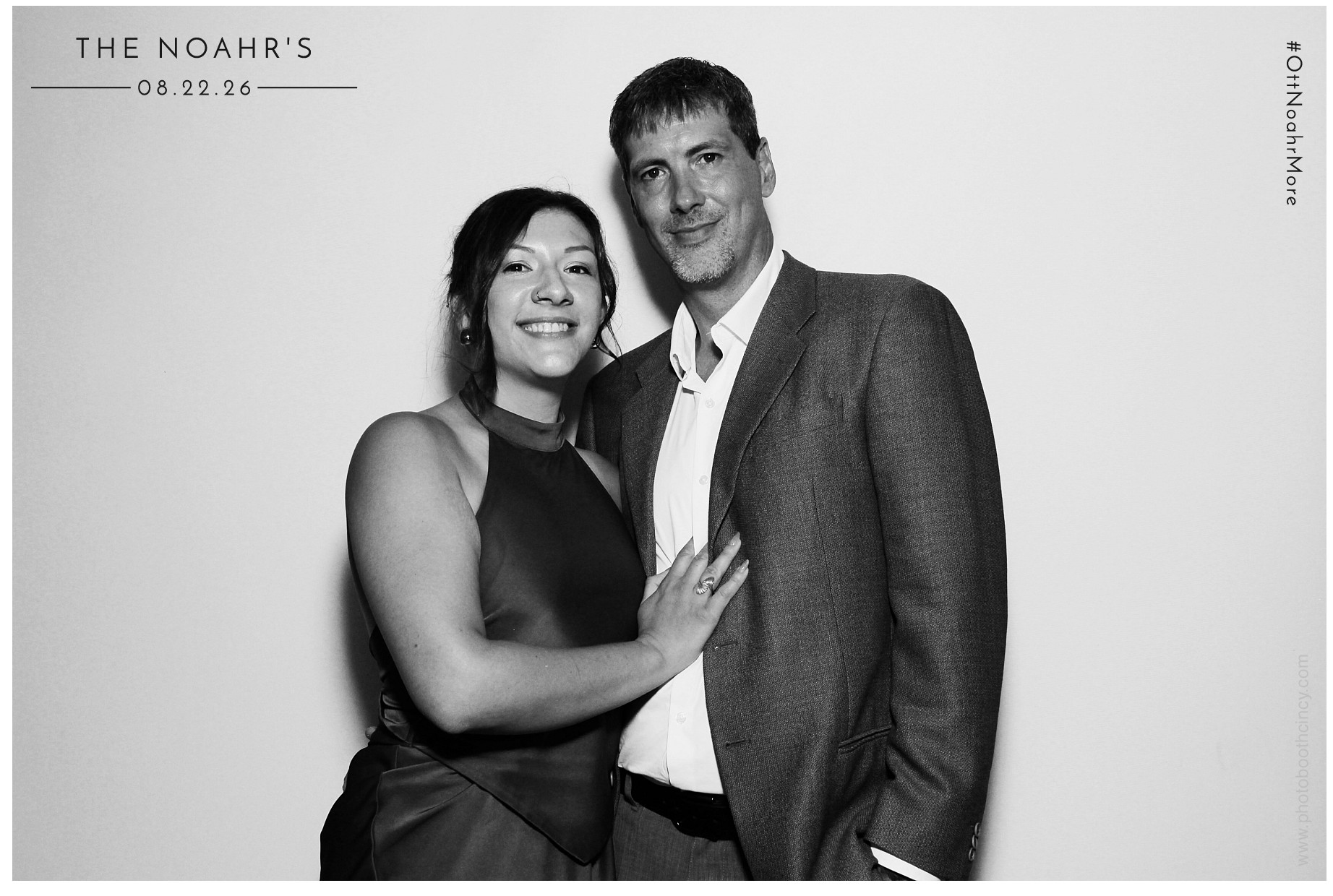 The Noahr's | View more photos from the event at gallery.photoboothcincy.com/u/PhotoBoothCincy/The-Noahrs