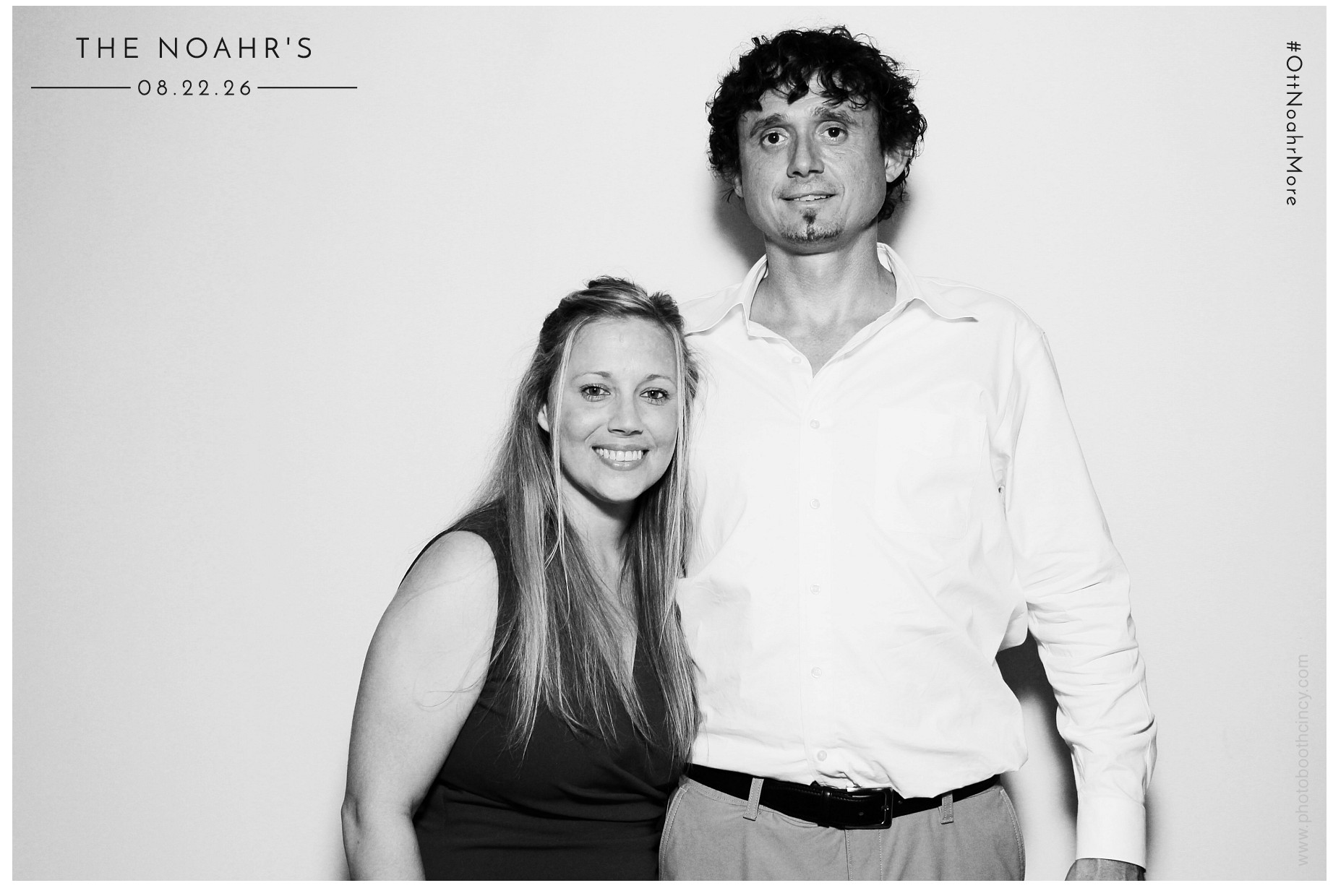 The Noahr's | View more photos from the event at gallery.photoboothcincy.com/u/PhotoBoothCincy/The-Noahrs
