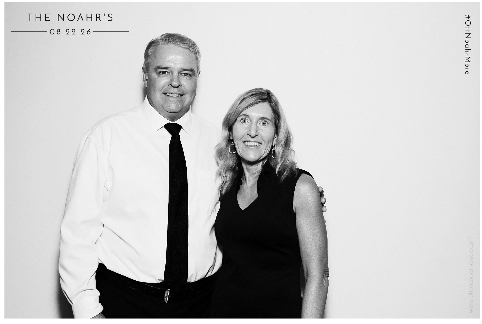 The Noahr's | View more photos from the event at gallery.photoboothcincy.com/u/PhotoBoothCincy/The-Noahrs