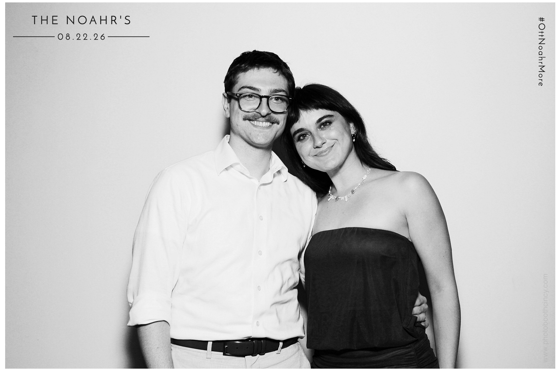 The Noahr's | View more photos from the event at gallery.photoboothcincy.com/u/PhotoBoothCincy/The-Noahrs