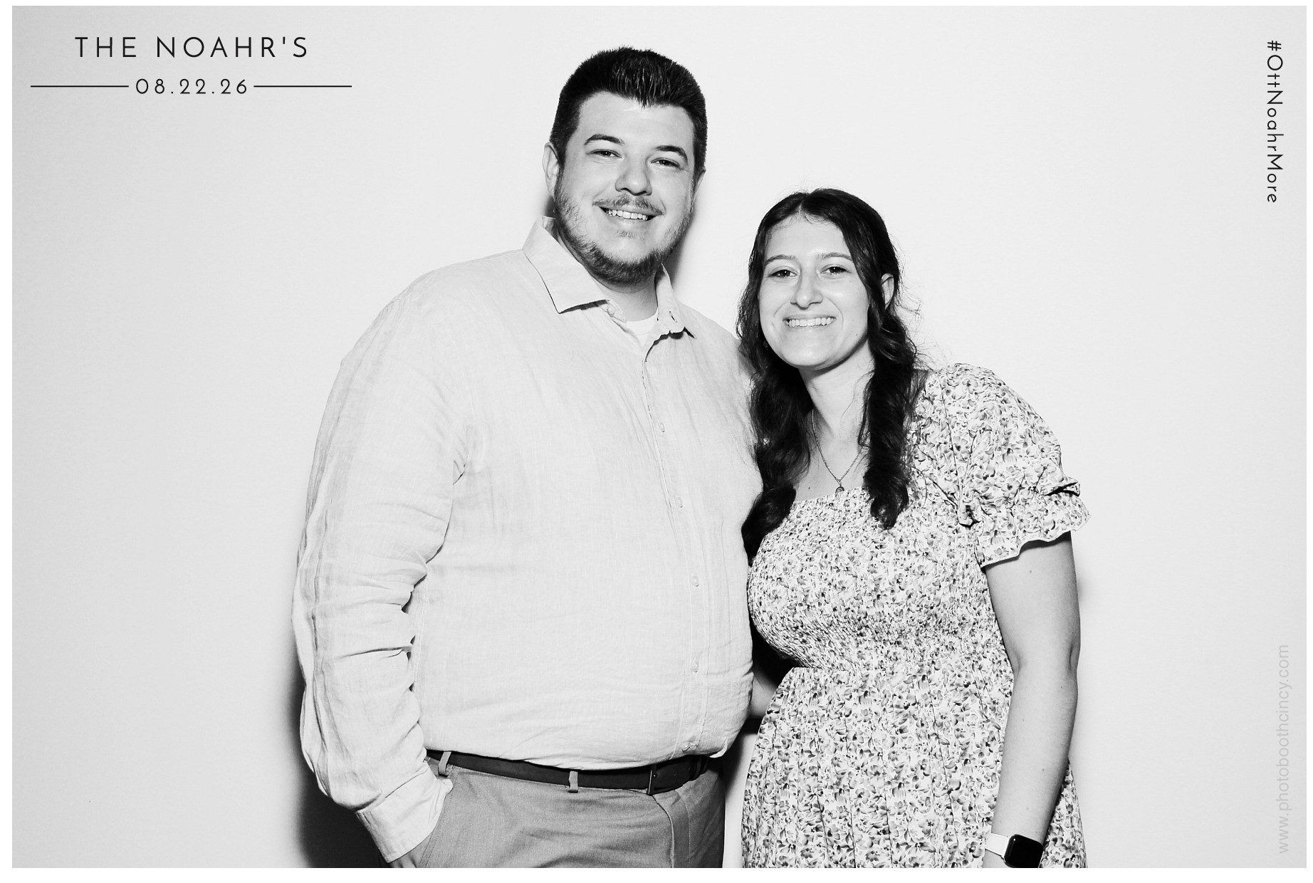 The Noahr's | View more photos from the event at gallery.photoboothcincy.com/u/PhotoBoothCincy/The-Noahrs