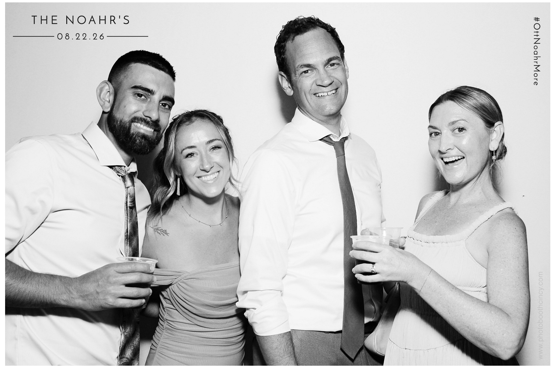 The Noahr's | View more photos from the event at gallery.photoboothcincy.com/u/PhotoBoothCincy/The-Noahrs