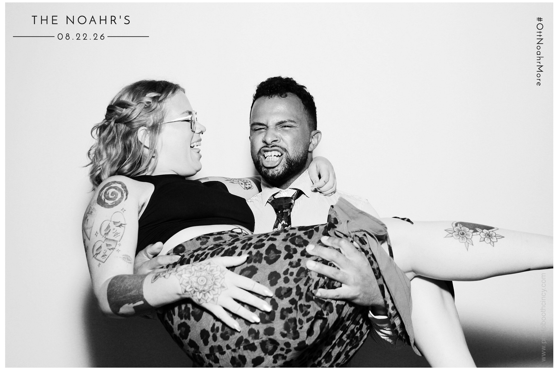 The Noahr's | View more photos from the event at gallery.photoboothcincy.com/u/PhotoBoothCincy/The-Noahrs