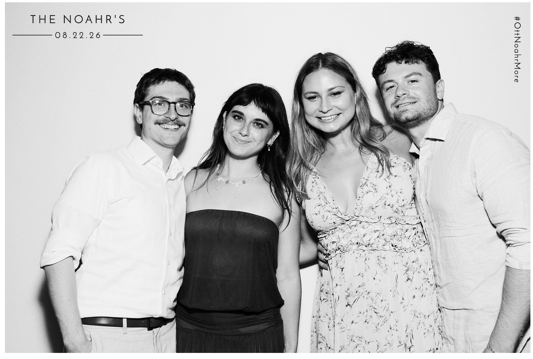 The Noahr's | View more photos from the event at gallery.photoboothcincy.com/u/PhotoBoothCincy/The-Noahrs