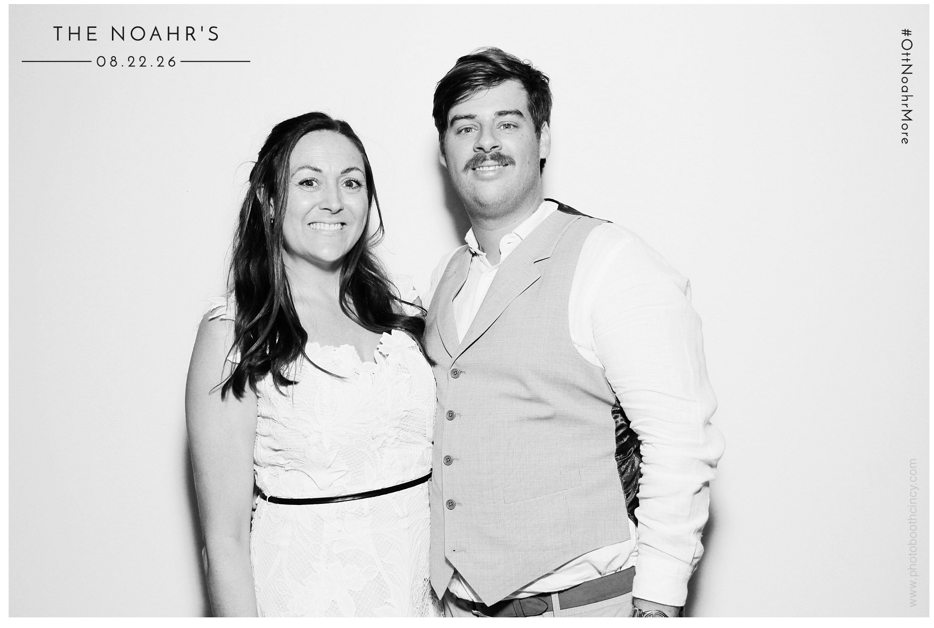 The Noahr's | View more photos from the event at gallery.photoboothcincy.com/u/PhotoBoothCincy/The-Noahrs