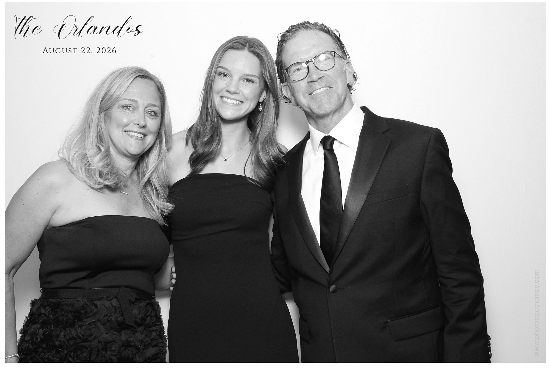 The Orlando's | View more photos from the event at gallery.photoboothcincy.com/u/PhotoBoothCincy/The-Orlandos