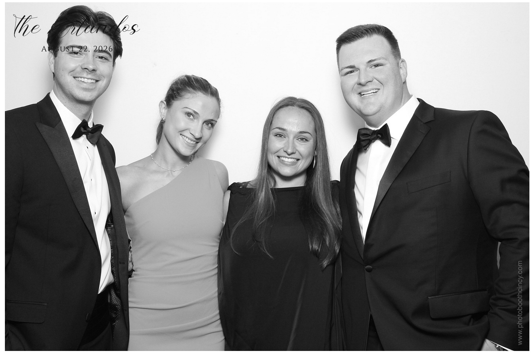 The Orlando's | View more photos from the event at gallery.photoboothcincy.com/u/PhotoBoothCincy/The-Orlandos