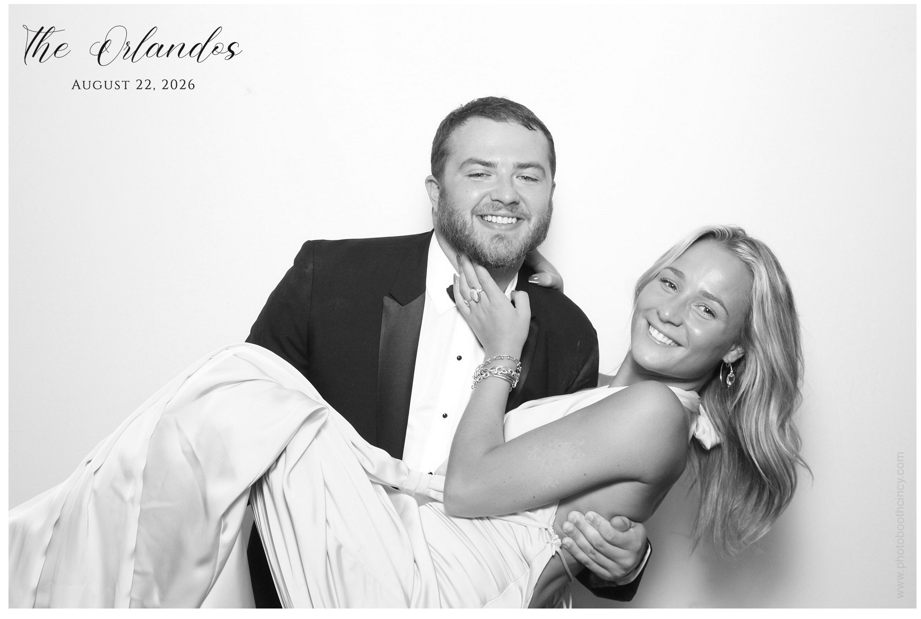The Orlando's | View more photos from the event at gallery.photoboothcincy.com/u/PhotoBoothCincy/The-Orlandos