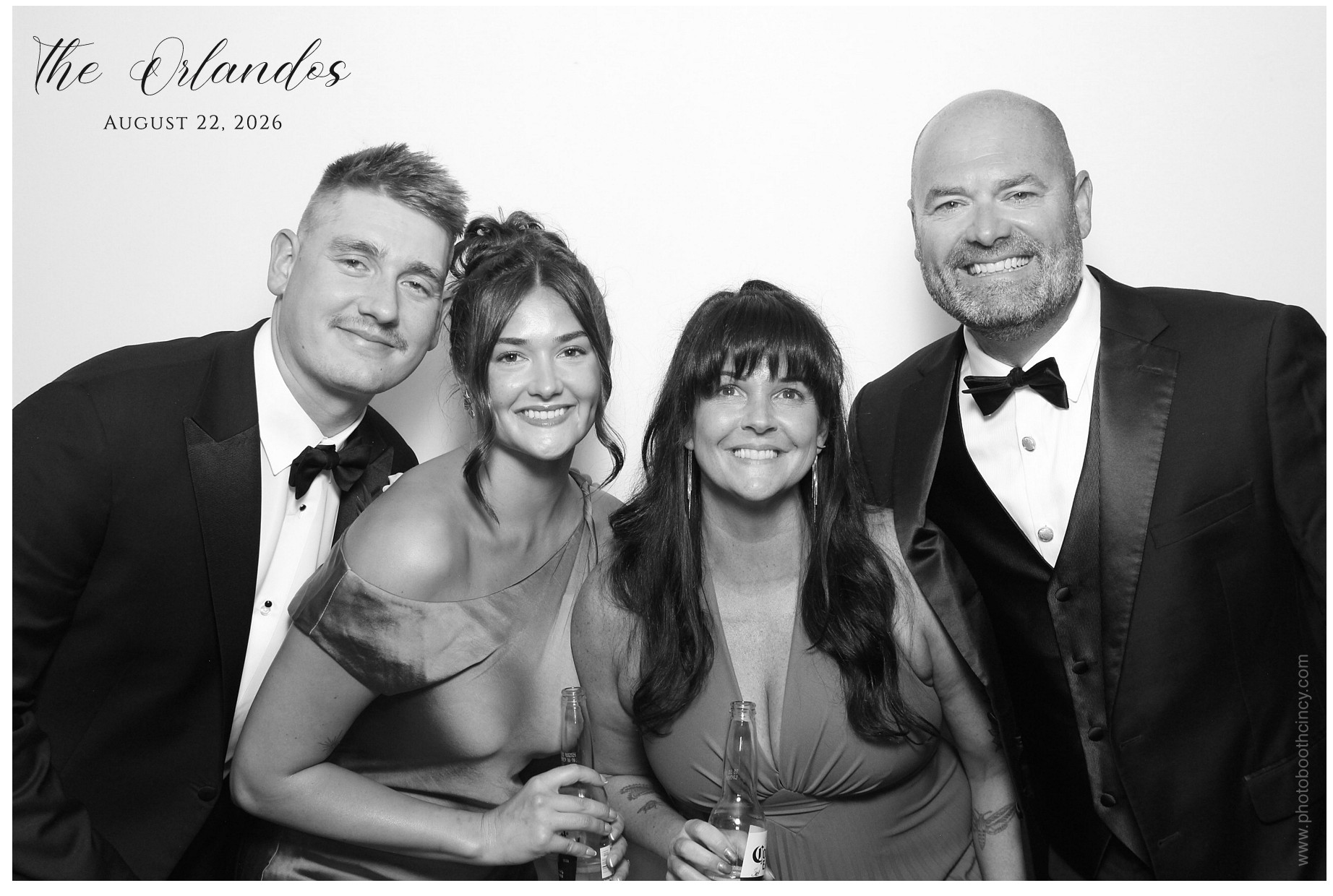 The Orlando's | View more photos from the event at gallery.photoboothcincy.com/u/PhotoBoothCincy/The-Orlandos