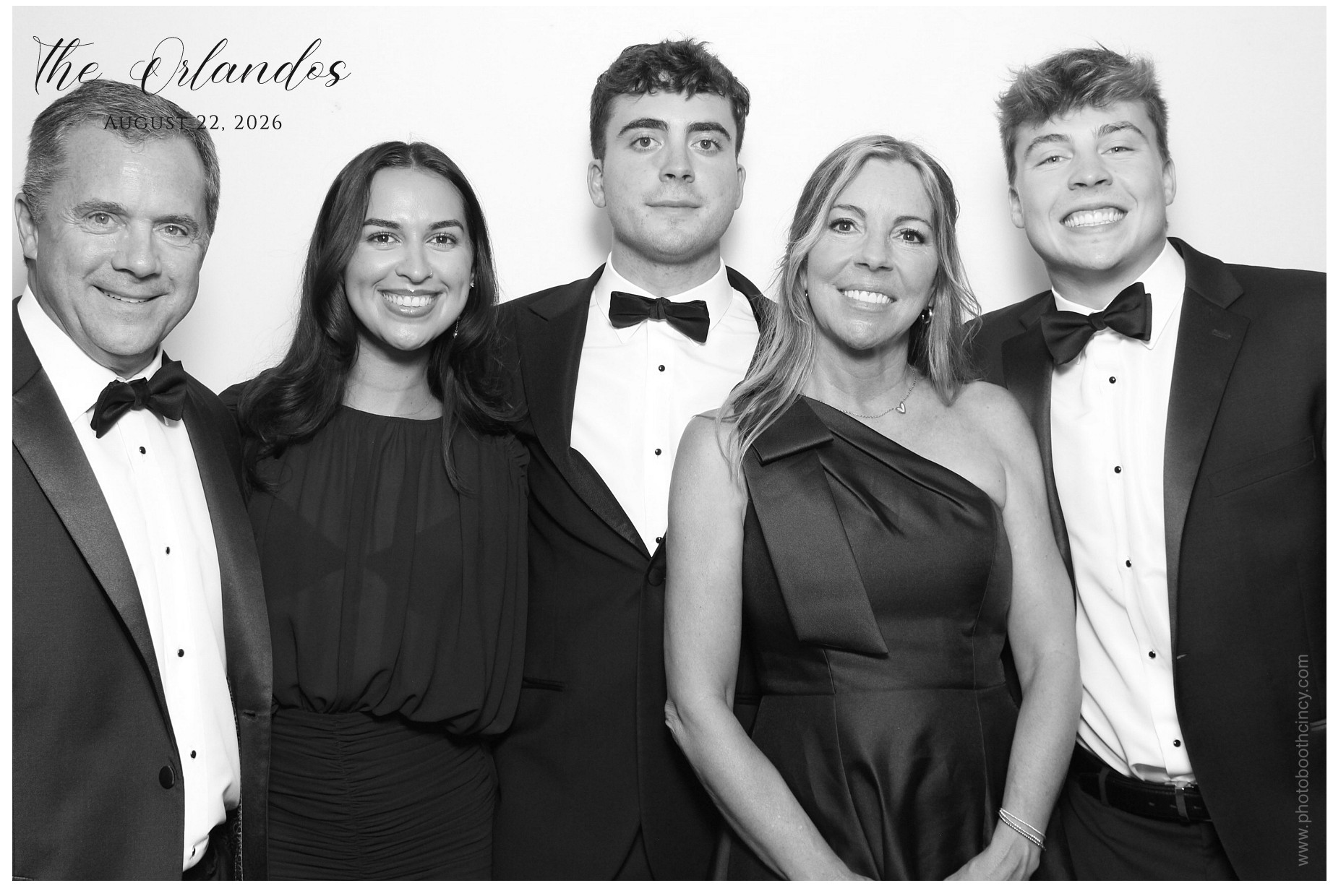 The Orlando's | View more photos from the event at gallery.photoboothcincy.com/u/PhotoBoothCincy/The-Orlandos