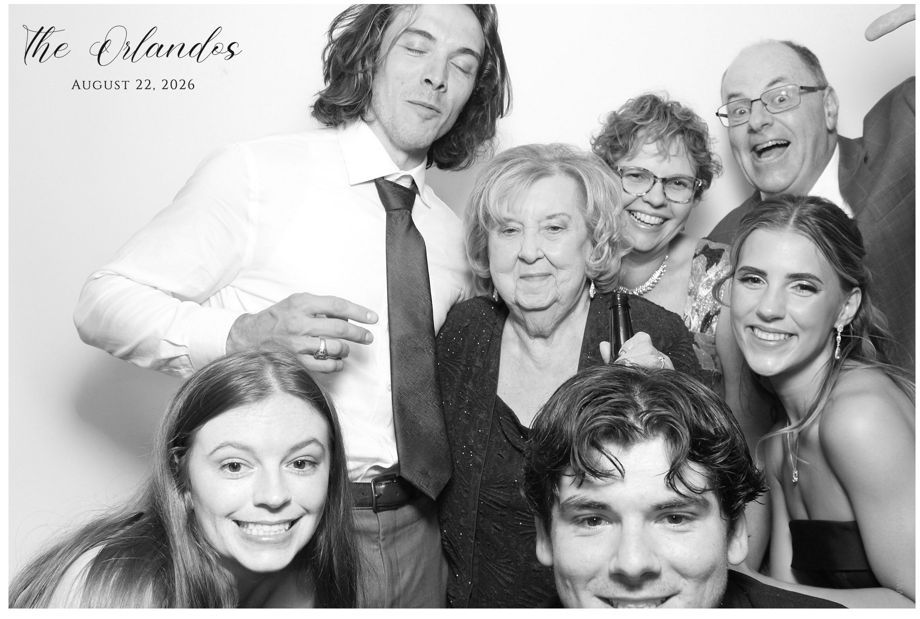 The Orlando's | View more photos from the event at gallery.photoboothcincy.com/u/PhotoBoothCincy/The-Orlandos
