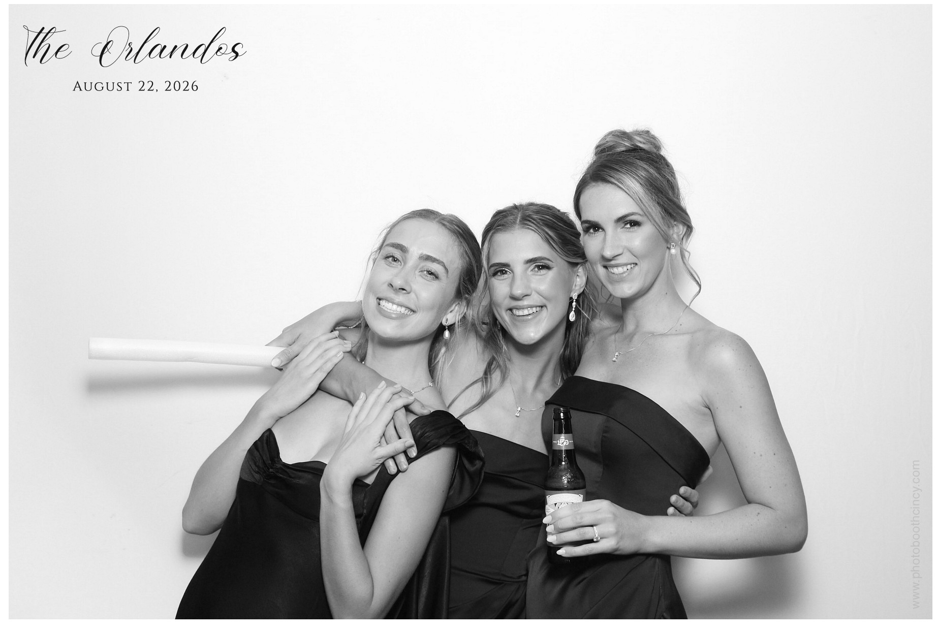 The Orlando's | View more photos from the event at gallery.photoboothcincy.com/u/PhotoBoothCincy/The-Orlandos