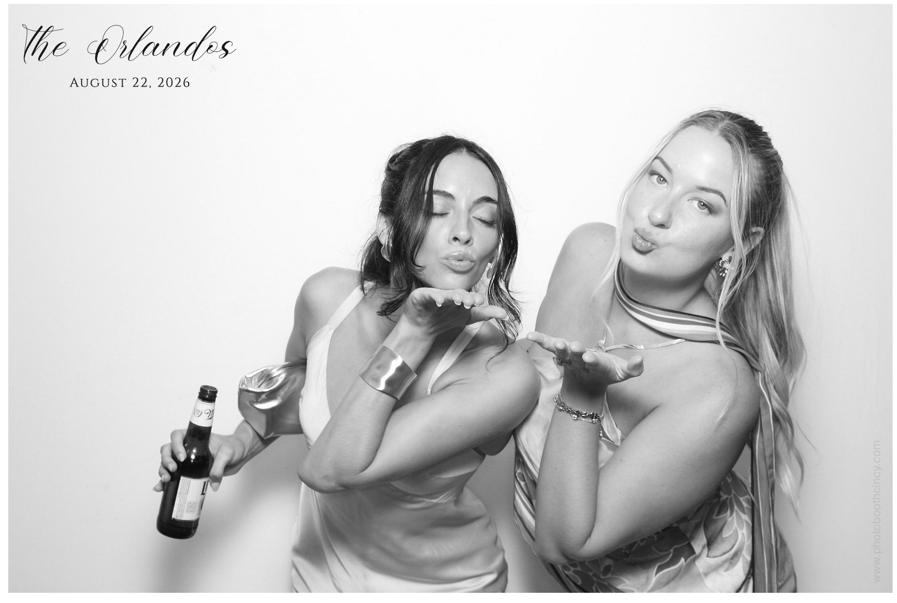 The Orlando's | View more photos from the event at gallery.photoboothcincy.com/u/PhotoBoothCincy/The-Orlandos