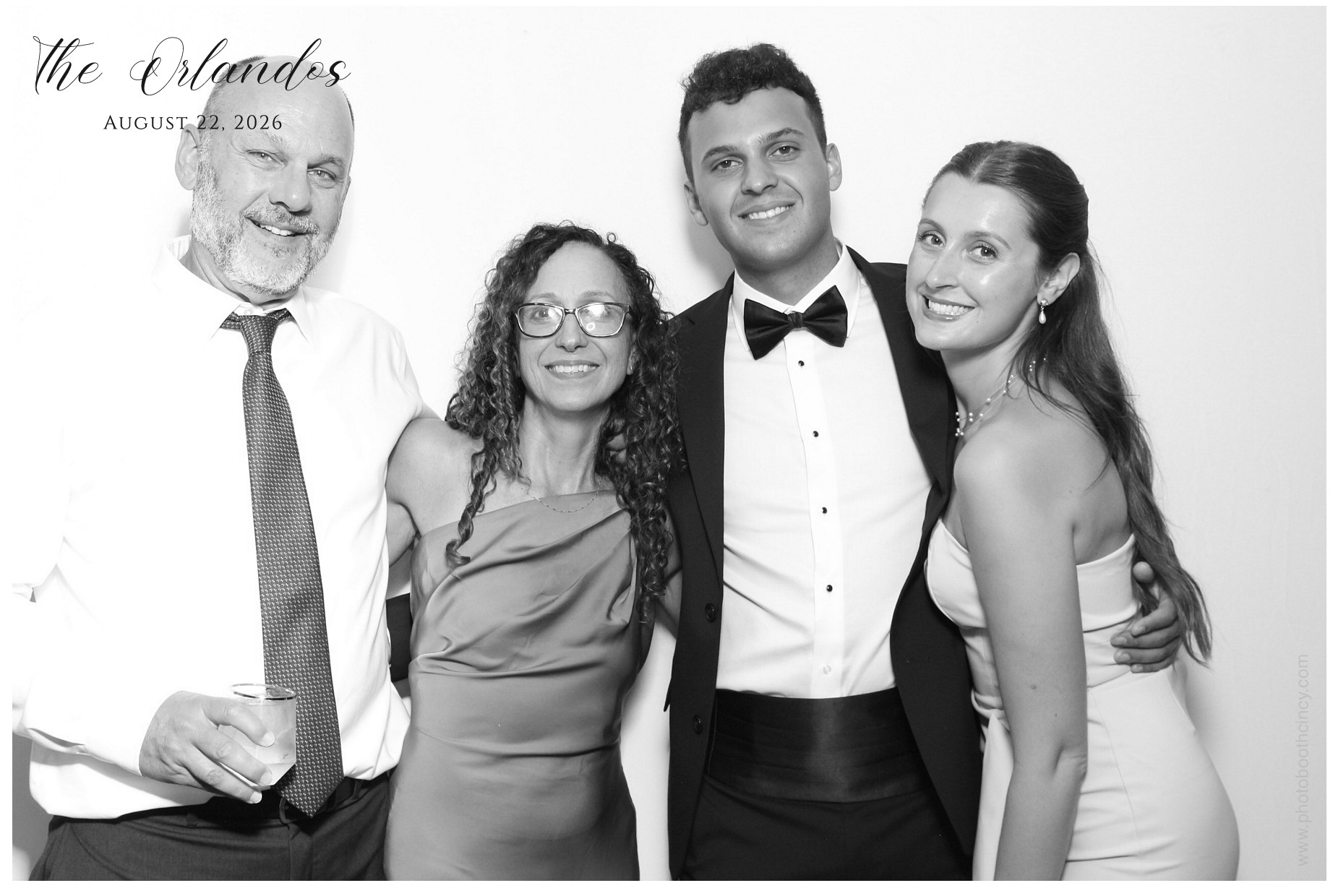 The Orlando's | View more photos from the event at gallery.photoboothcincy.com/u/PhotoBoothCincy/The-Orlandos