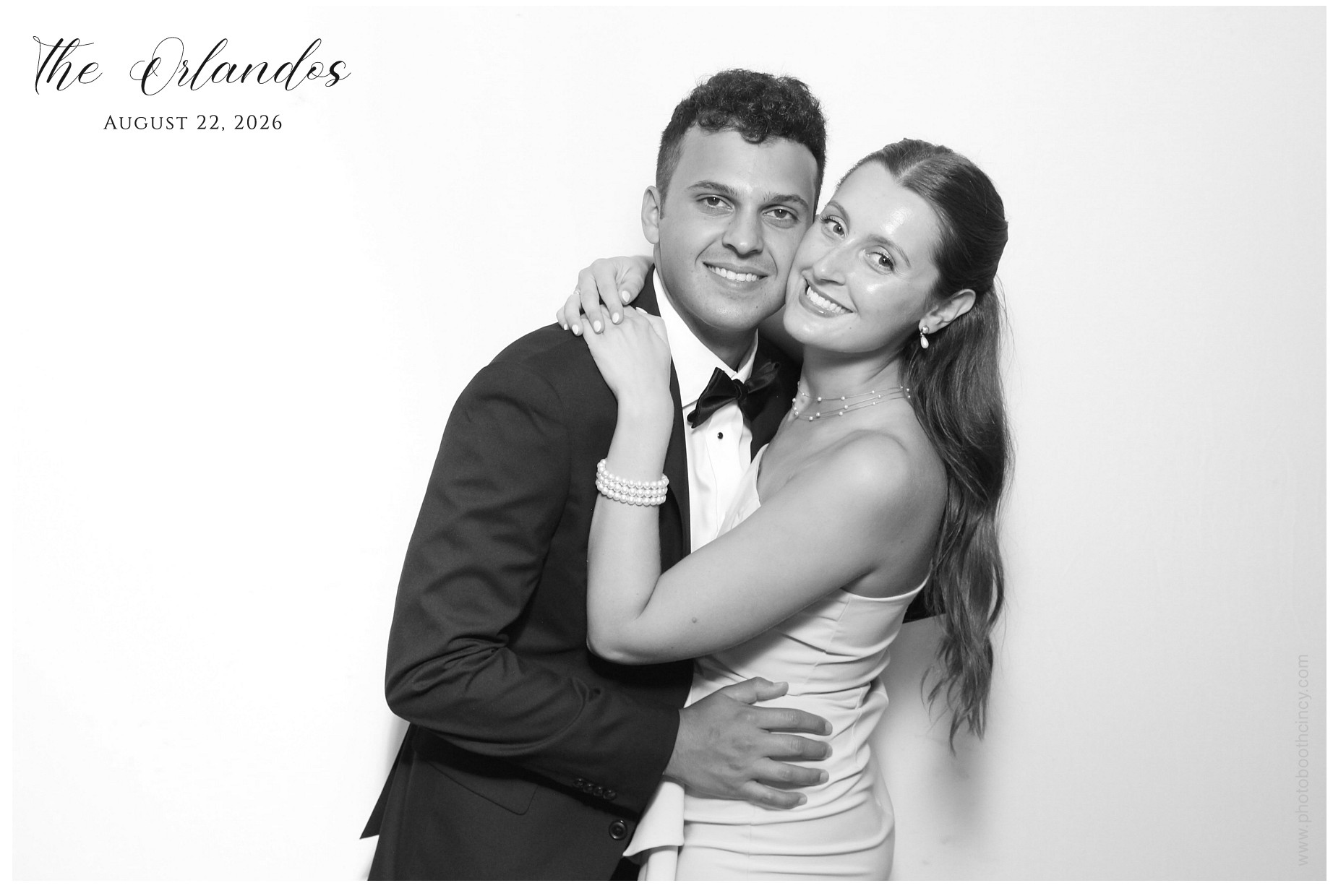 The Orlando's | View more photos from the event at gallery.photoboothcincy.com/u/PhotoBoothCincy/The-Orlandos