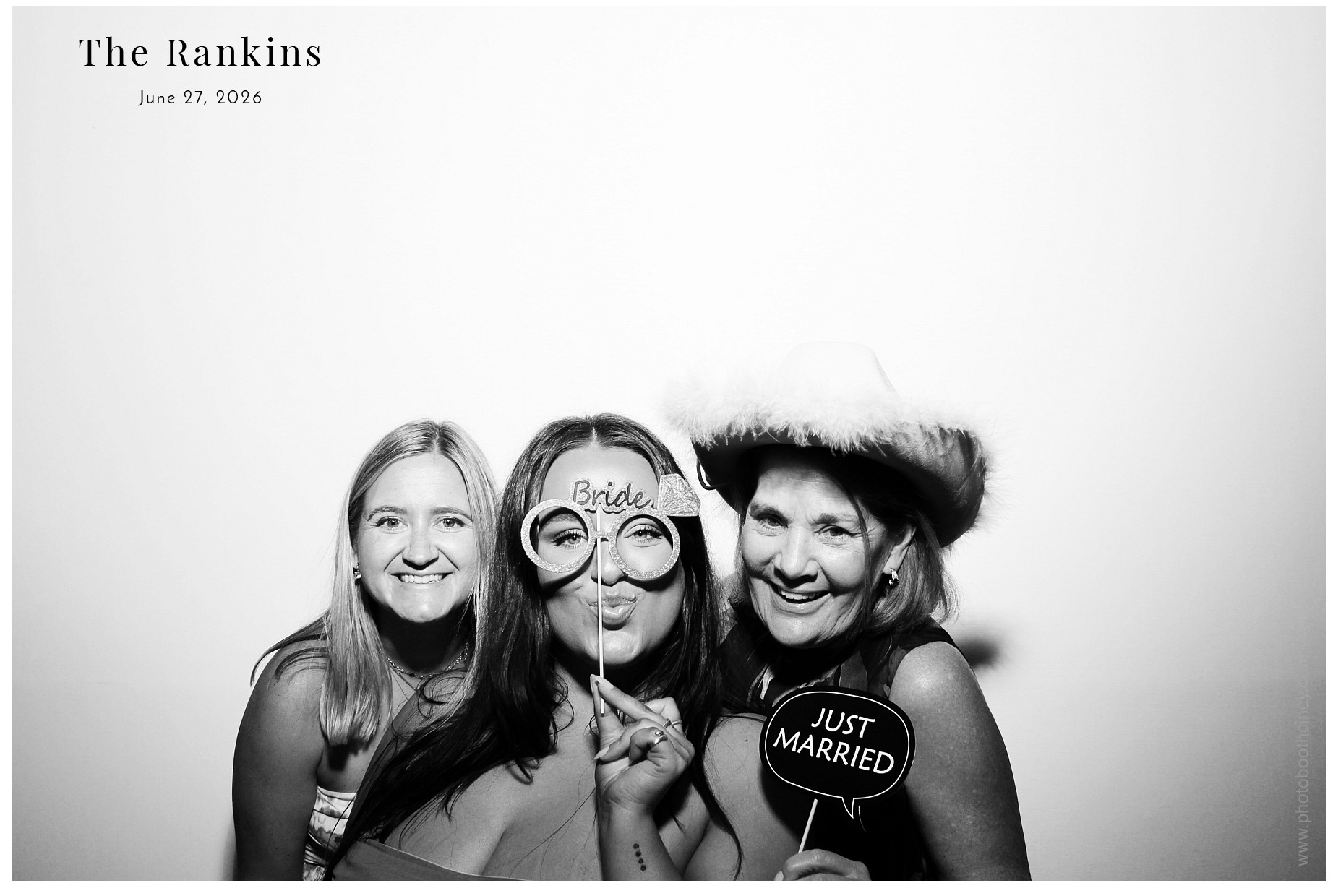 The Rankins | View more photos from the event at gallery.photoboothcincy.com/u/PhotoBoothCincy/The-Rankins