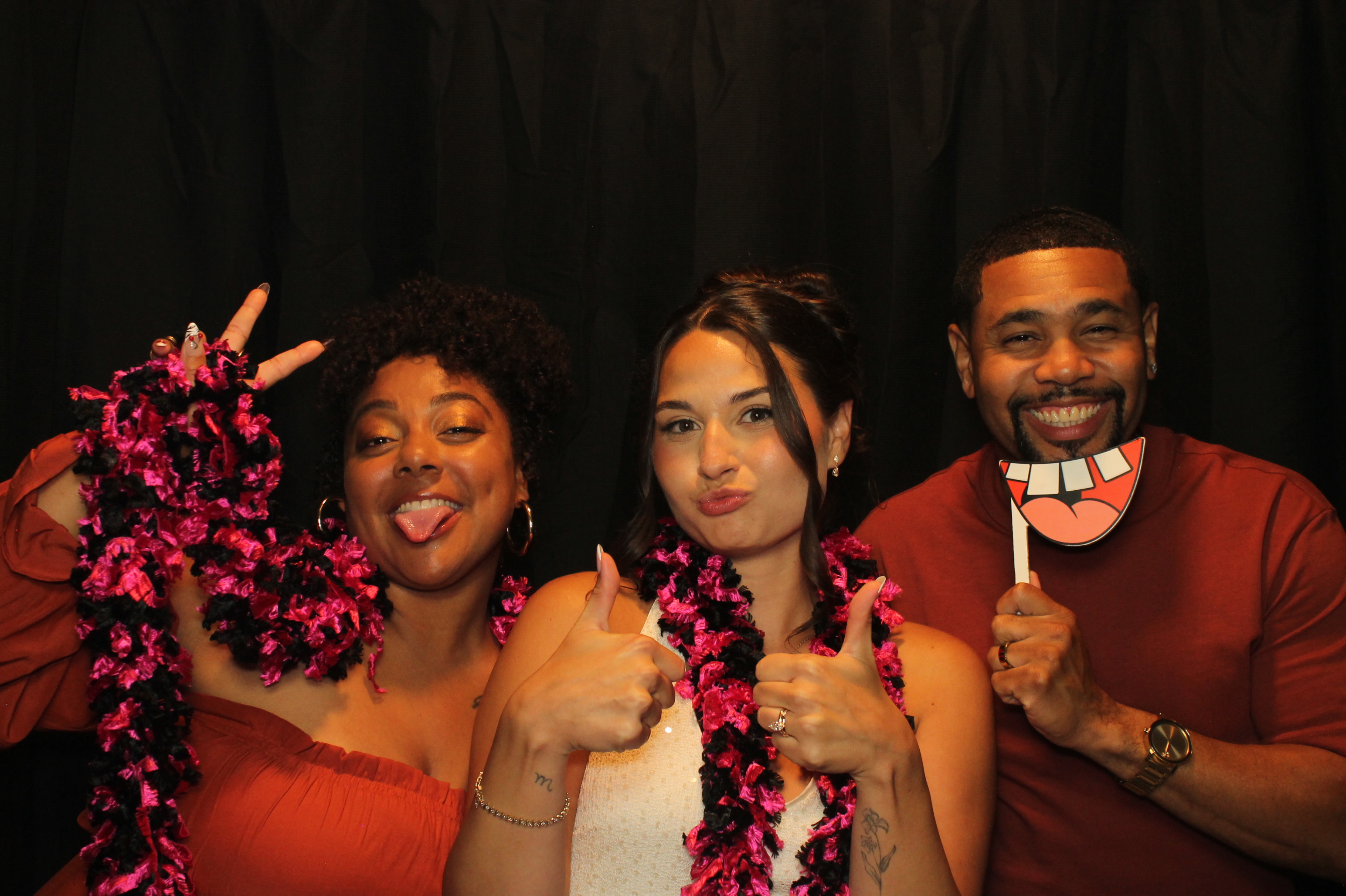 The Rasnics | View more photos from the event at gallery.photoboothcincy.com/u/PhotoBoothCincy/The-Rasnics