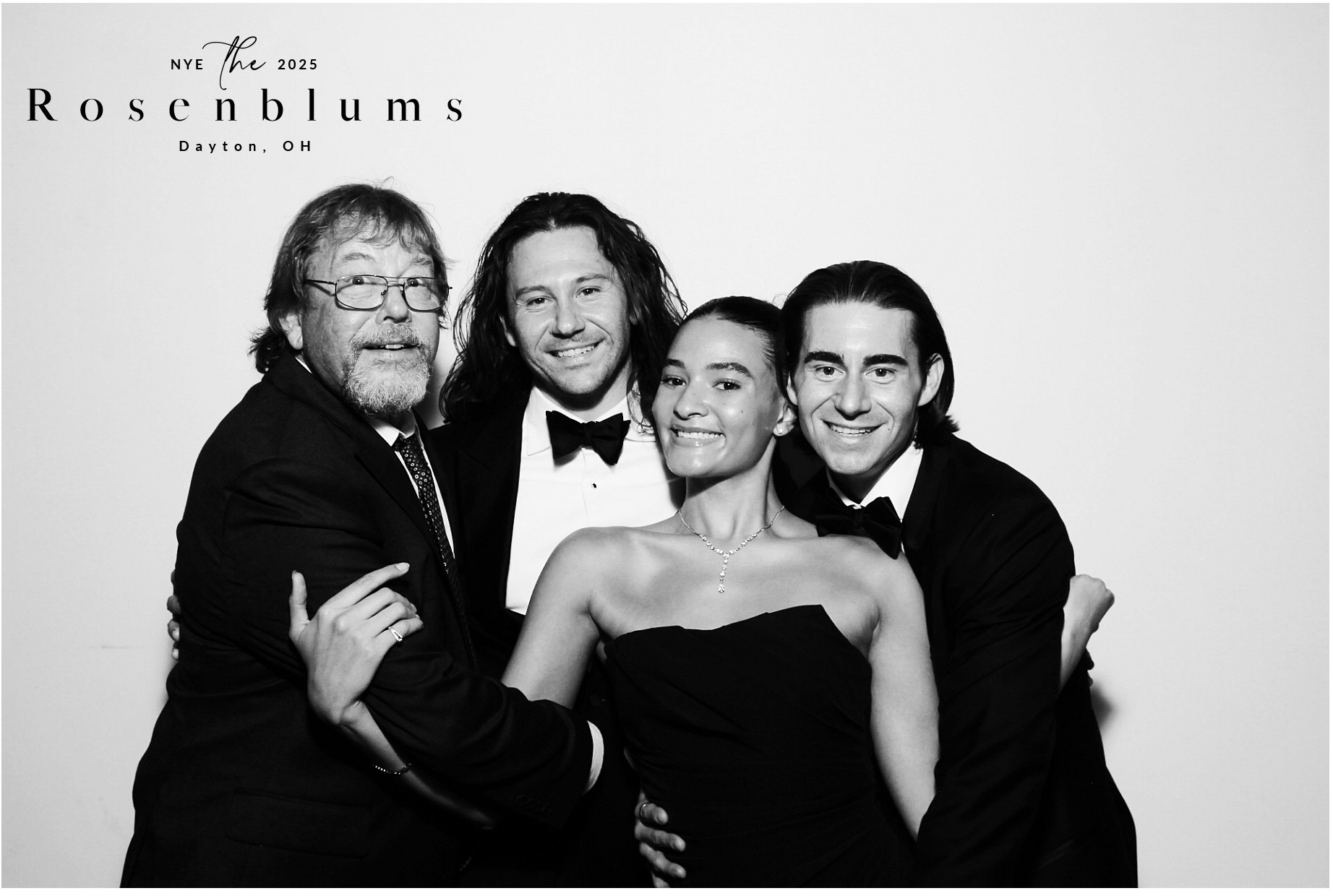 The Rosenblums | View more photos from the event at gallery.photoboothcincy.com/u/PhotoBoothCincy/The-Rosenblums