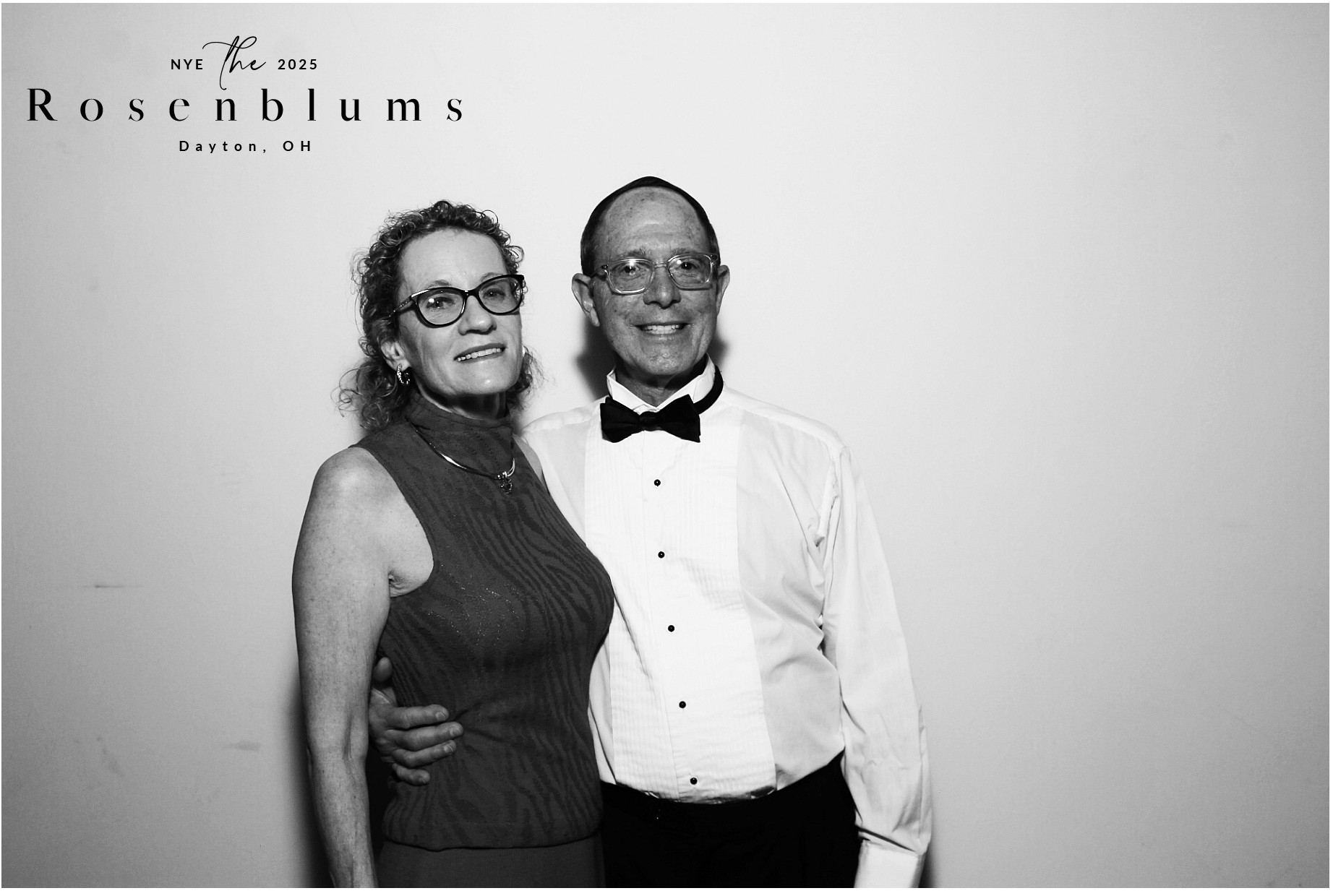 The Rosenblums | View more photos from the event at gallery.photoboothcincy.com/u/PhotoBoothCincy/The-Rosenblums