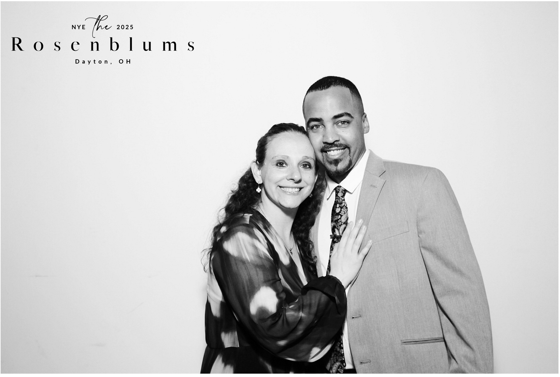 The Rosenblums | View more photos from the event at gallery.photoboothcincy.com/u/PhotoBoothCincy/The-Rosenblums