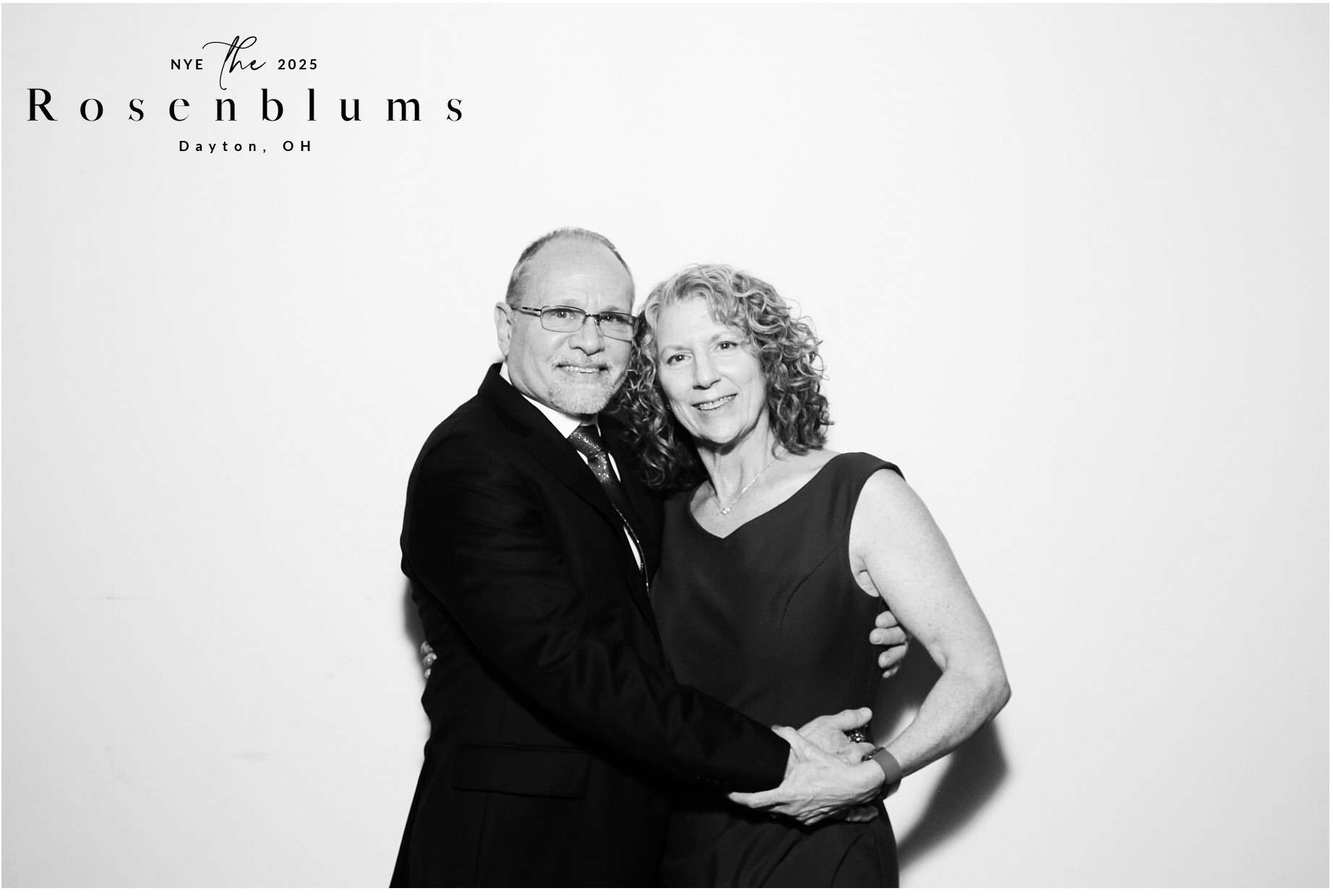 The Rosenblums | View more photos from the event at gallery.photoboothcincy.com/u/PhotoBoothCincy/The-Rosenblums