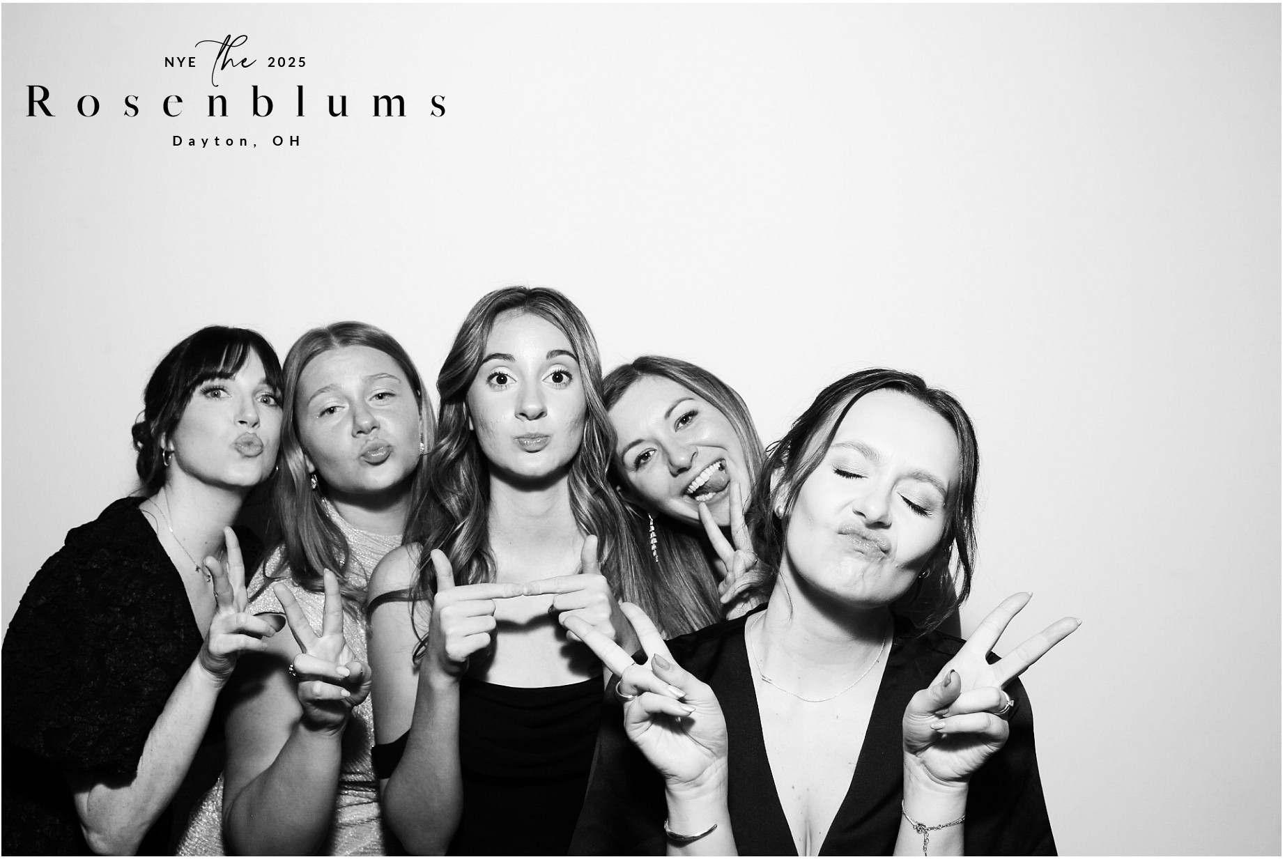 The Rosenblums | View more photos from the event at gallery.photoboothcincy.com/u/PhotoBoothCincy/The-Rosenblums