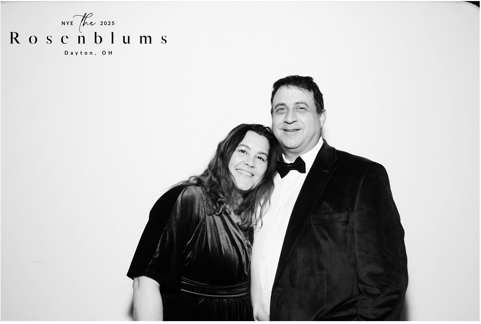 The Rosenblums | View more photos from the event at gallery.photoboothcincy.com/u/PhotoBoothCincy/The-Rosenblums