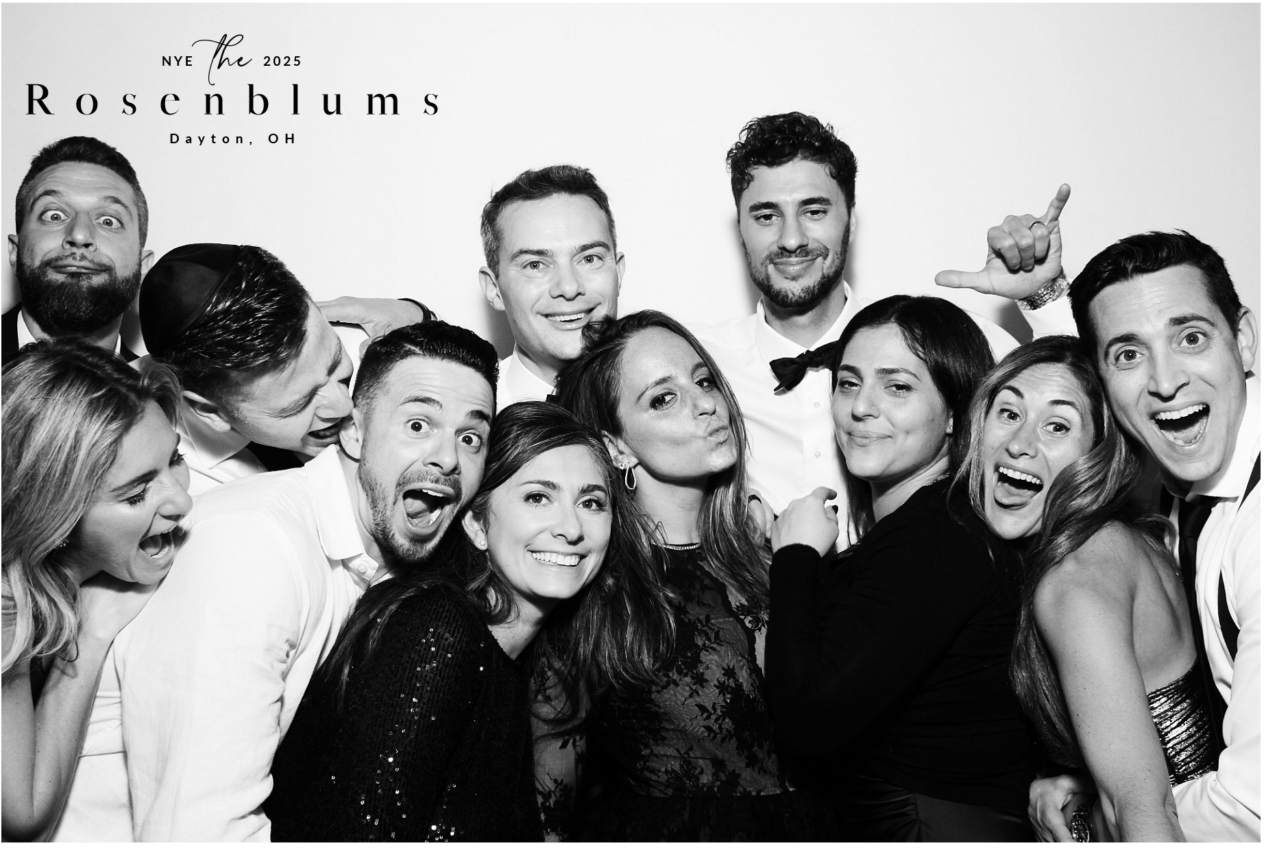 The Rosenblums | View more photos from the event at gallery.photoboothcincy.com/u/PhotoBoothCincy/The-Rosenblums