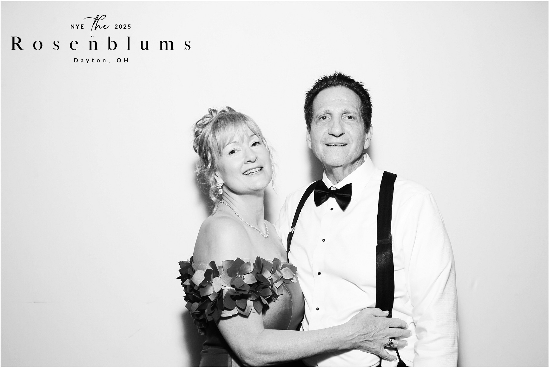 The Rosenblums | View more photos from the event at gallery.photoboothcincy.com/u/PhotoBoothCincy/The-Rosenblums