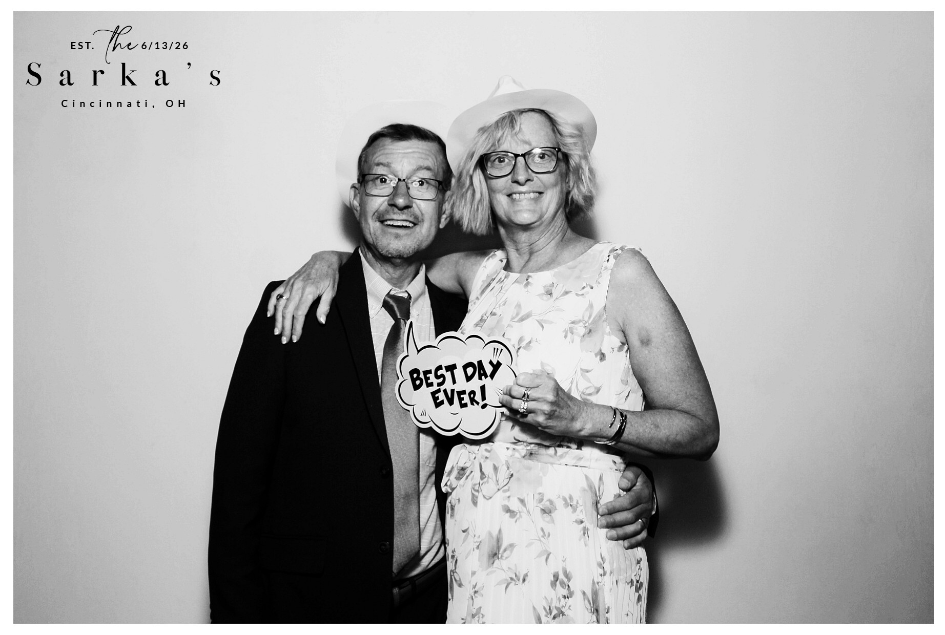 The Sarka's | View more photos from the event at gallery.photoboothcincy.com/u/PhotoBoothCincy/The-Sarkas