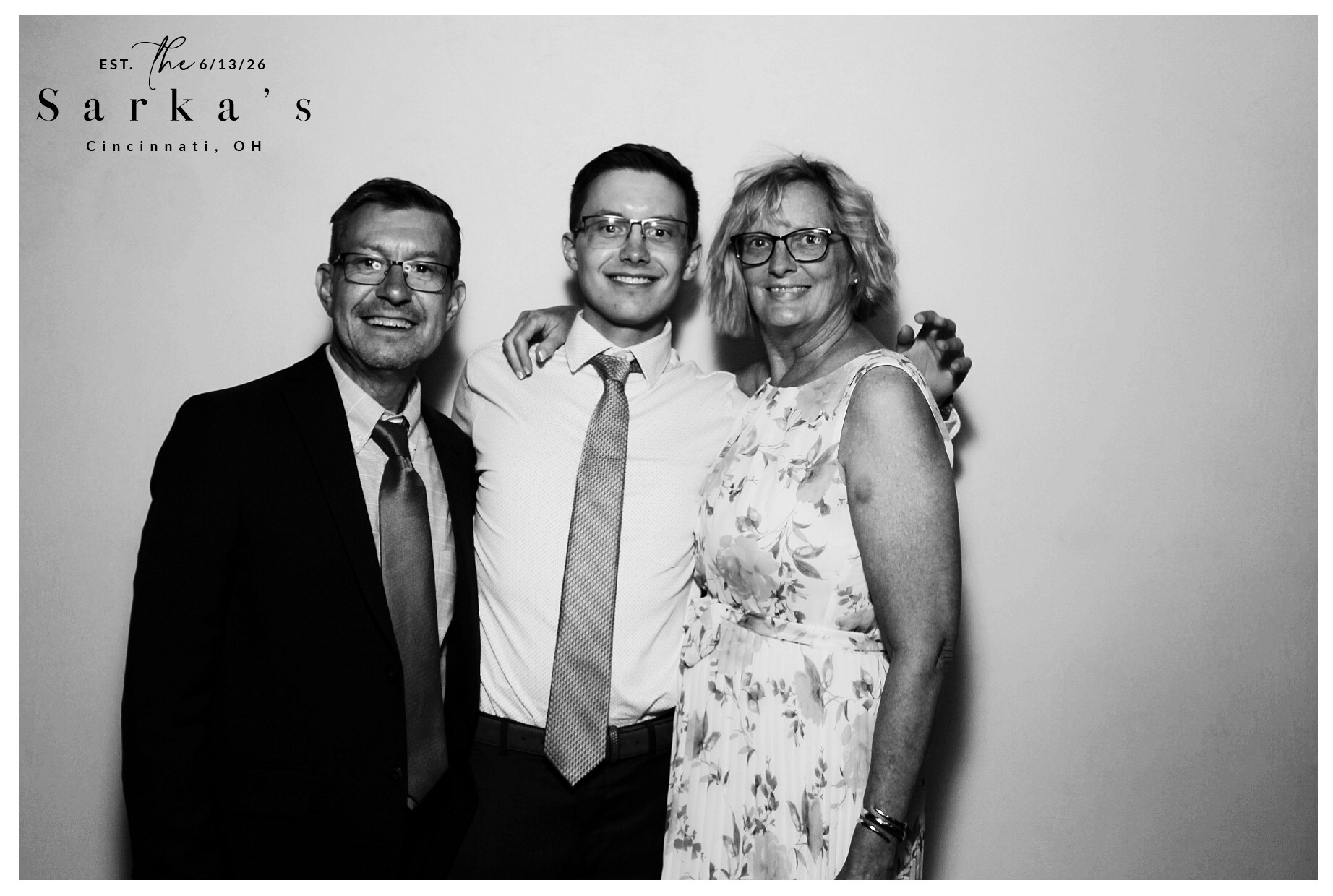 The Sarka's | View more photos from the event at gallery.photoboothcincy.com/u/PhotoBoothCincy/The-Sarkas
