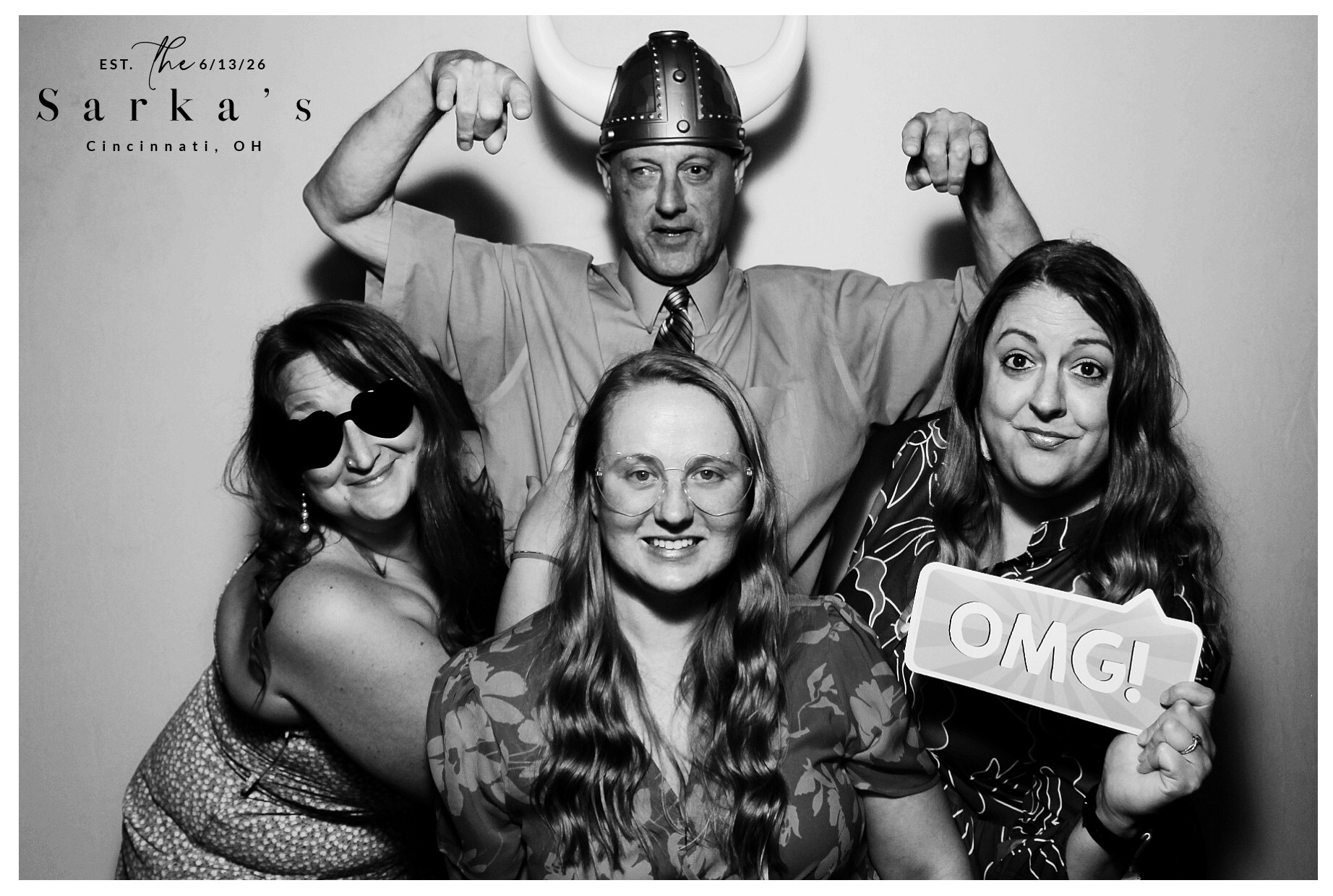 The Sarka's | View more photos from the event at gallery.photoboothcincy.com/u/PhotoBoothCincy/The-Sarkas