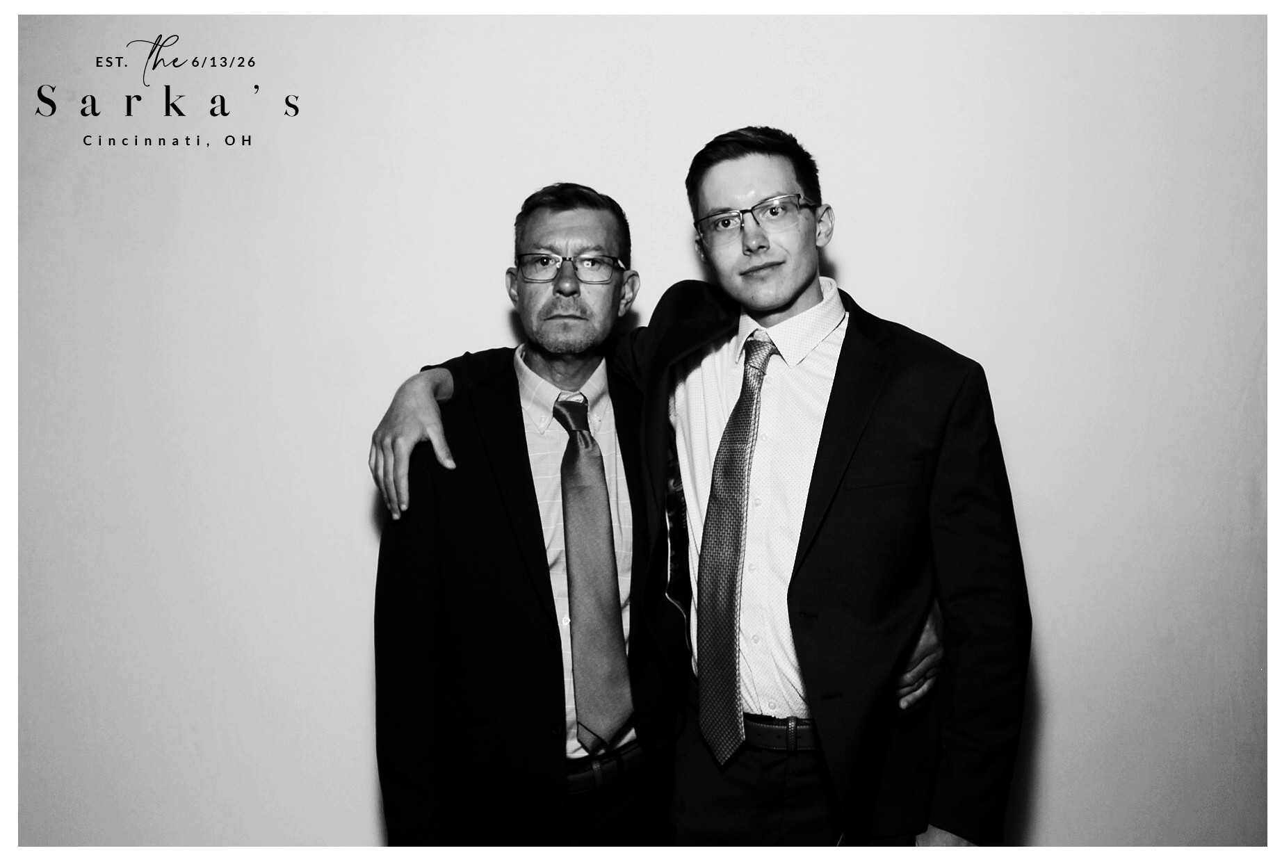 The Sarka's | View more photos from the event at gallery.photoboothcincy.com/u/PhotoBoothCincy/The-Sarkas