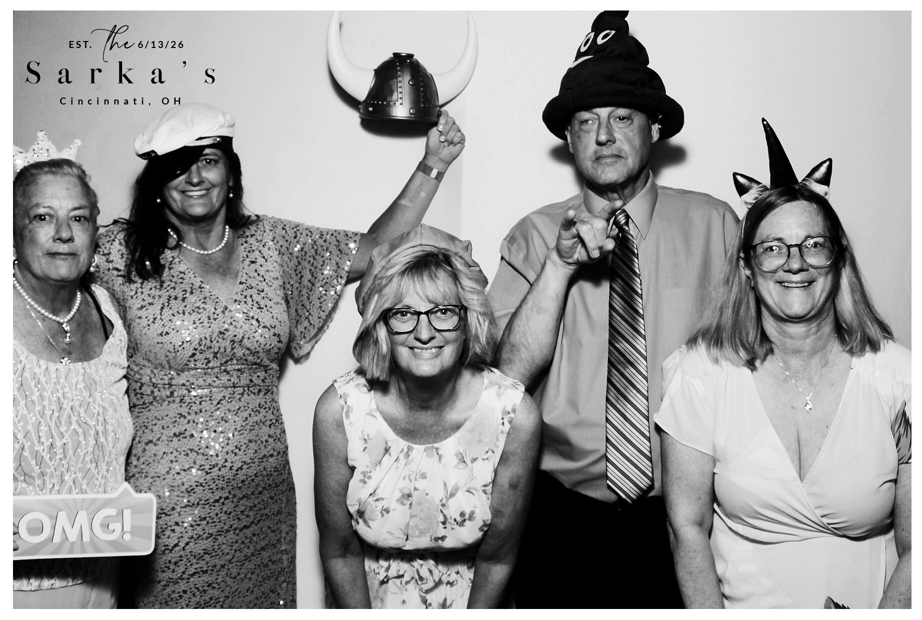 The Sarka's | View more photos from the event at gallery.photoboothcincy.com/u/PhotoBoothCincy/The-Sarkas