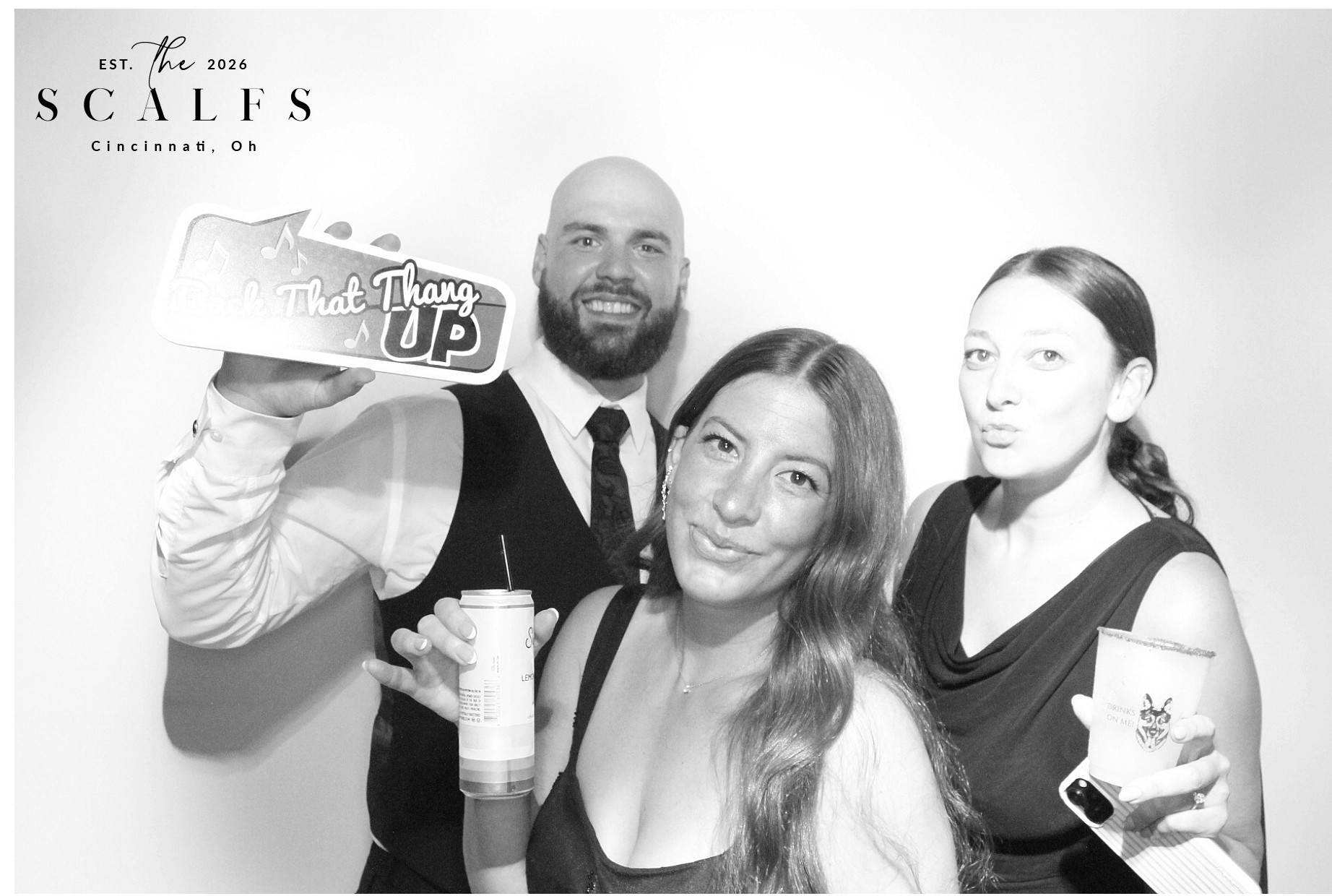 The Scalfs | View more photos from the event at gallery.photoboothcincy.com/u/PhotoBoothCincy/The-Scalfs